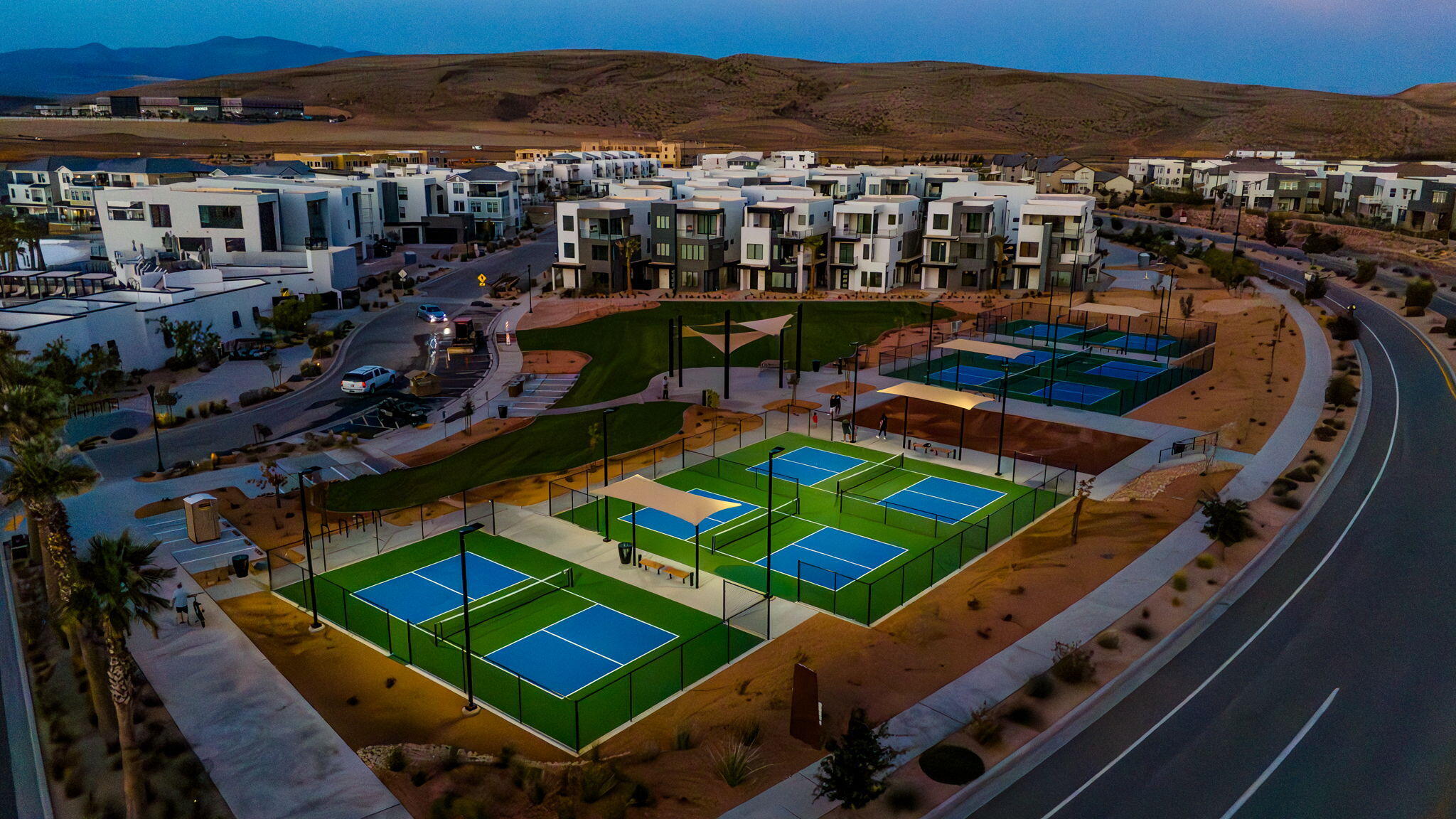 DESERT COLOR RESORT - Residential