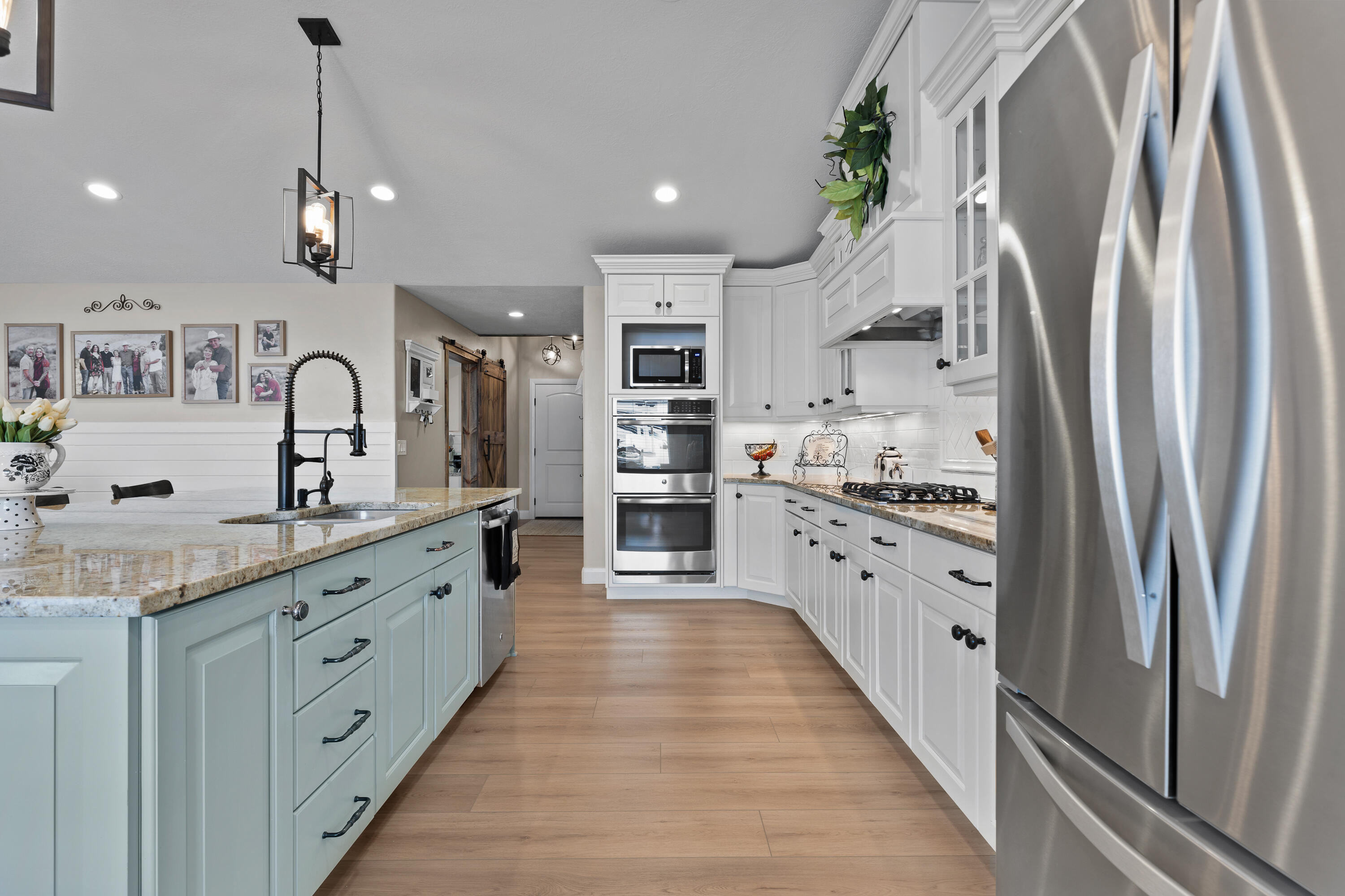 NORTH HILL ESTATES - Residential