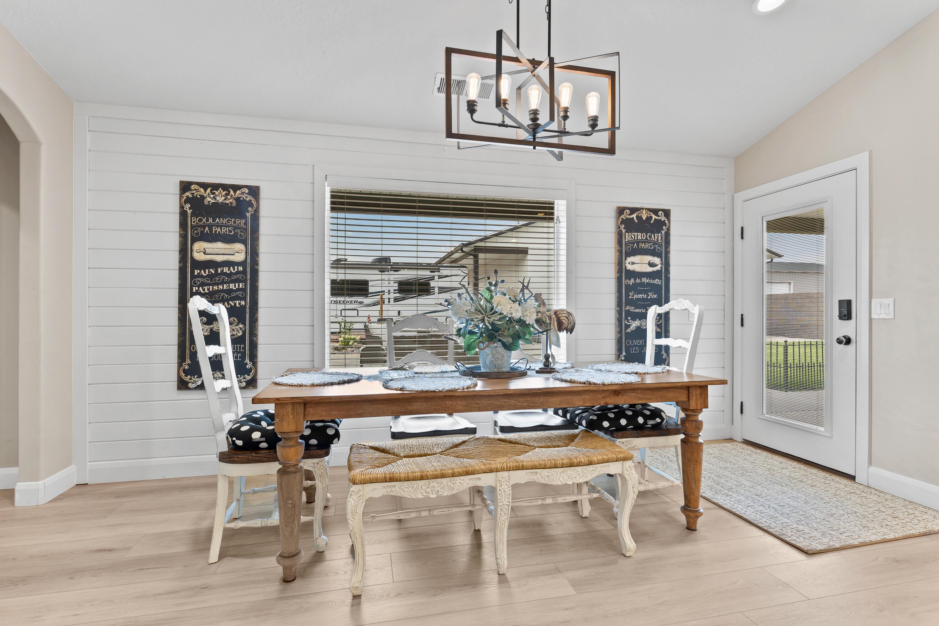 NORTH HILL ESTATES - Residential