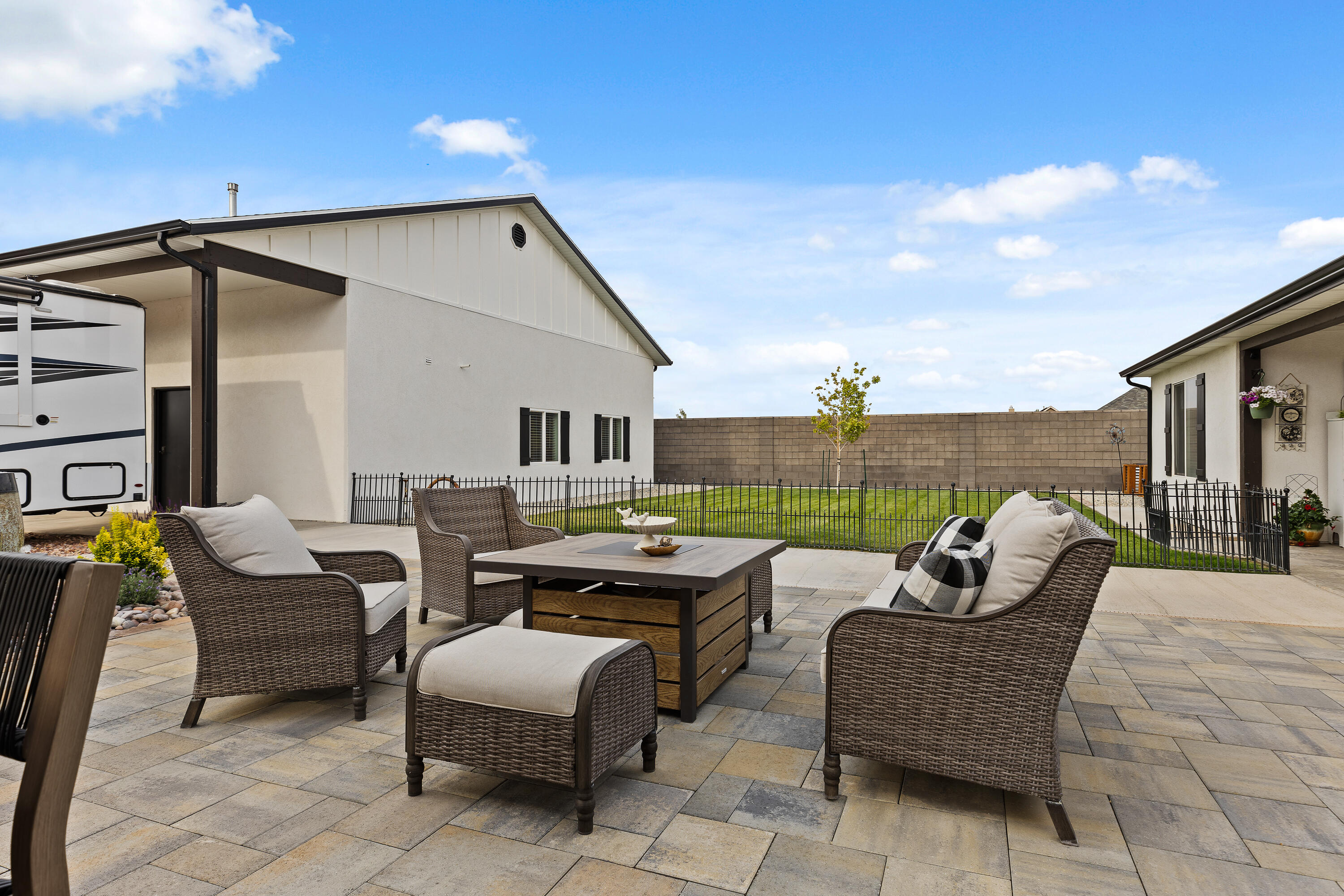 NORTH HILL ESTATES - Residential