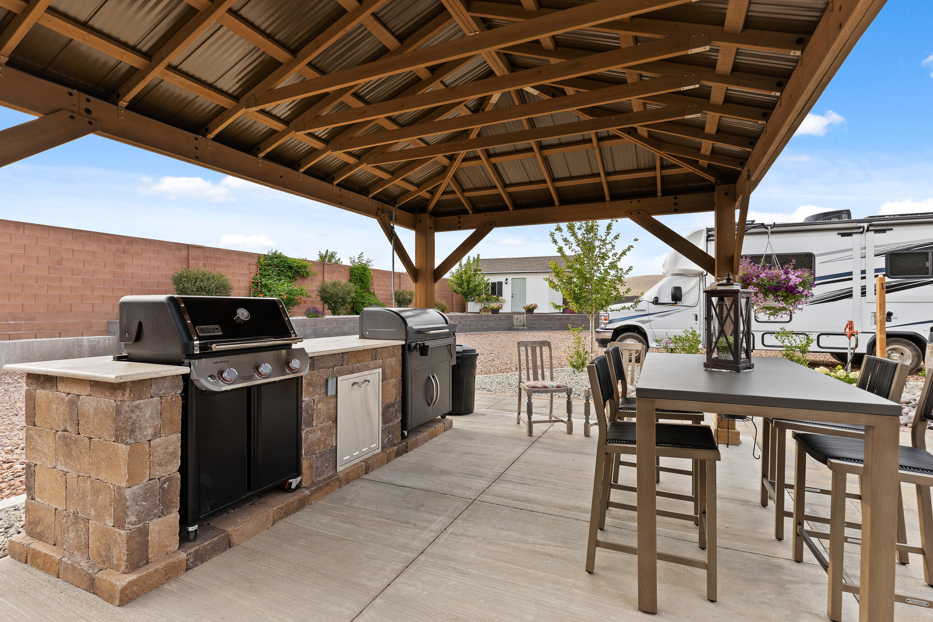 NORTH HILL ESTATES - Residential