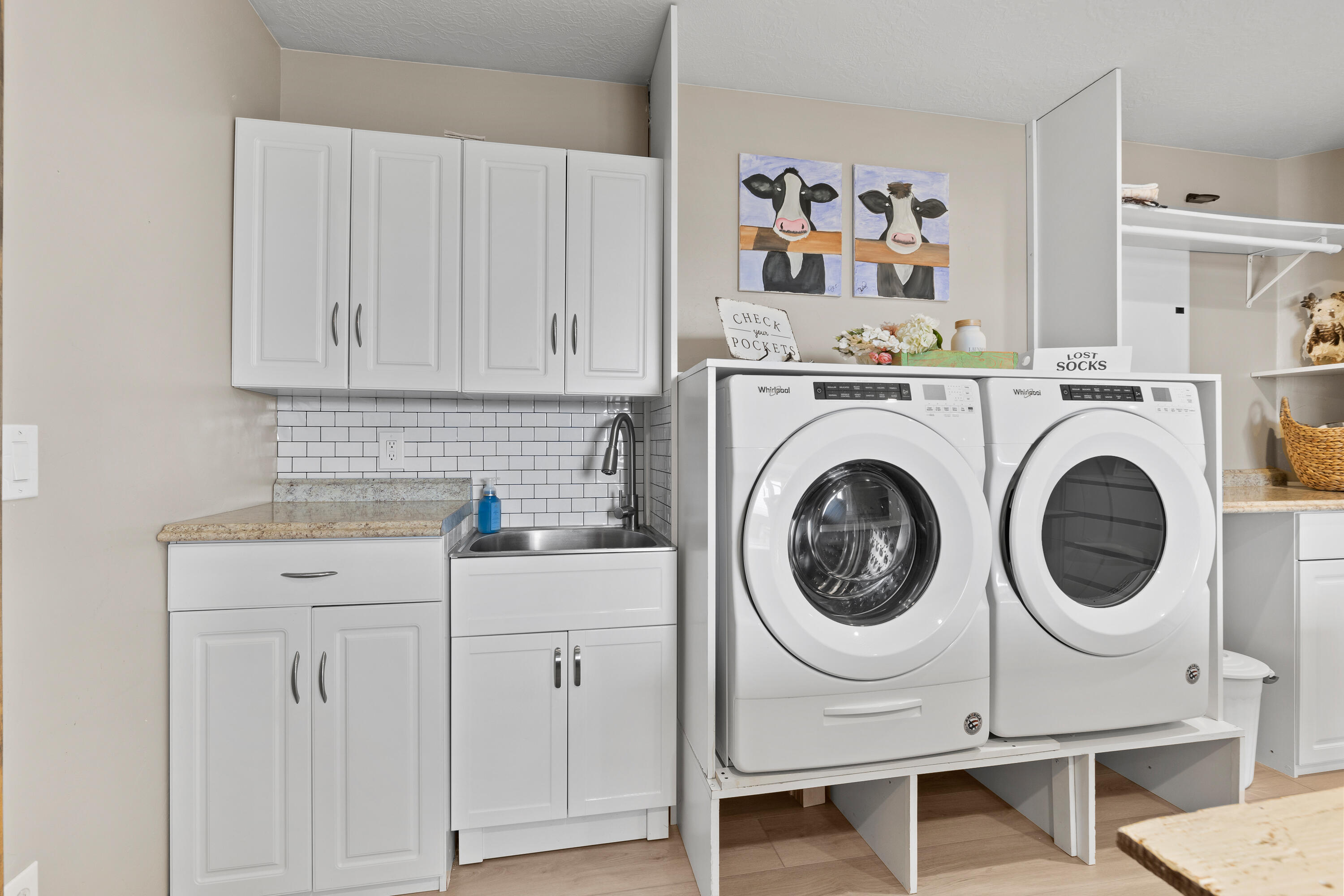 NORTH HILL ESTATES - Residential