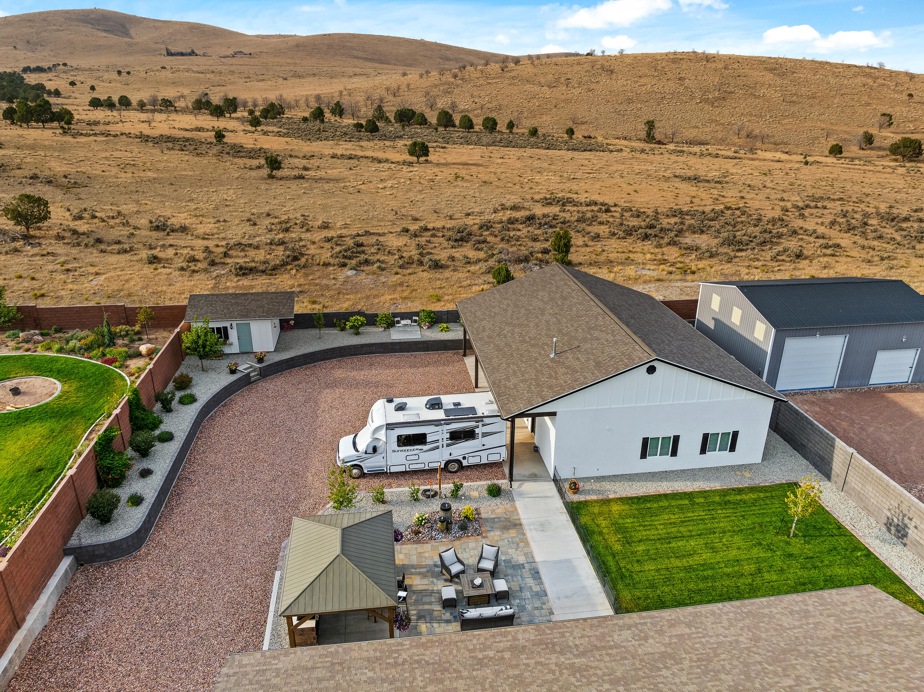 NORTH HILL ESTATES - Residential