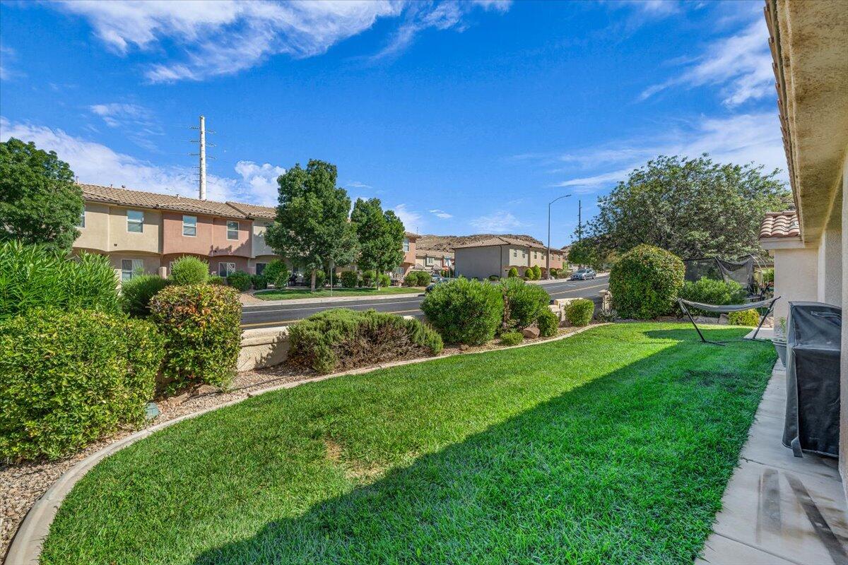 MIRAGE ESTATES - Residential