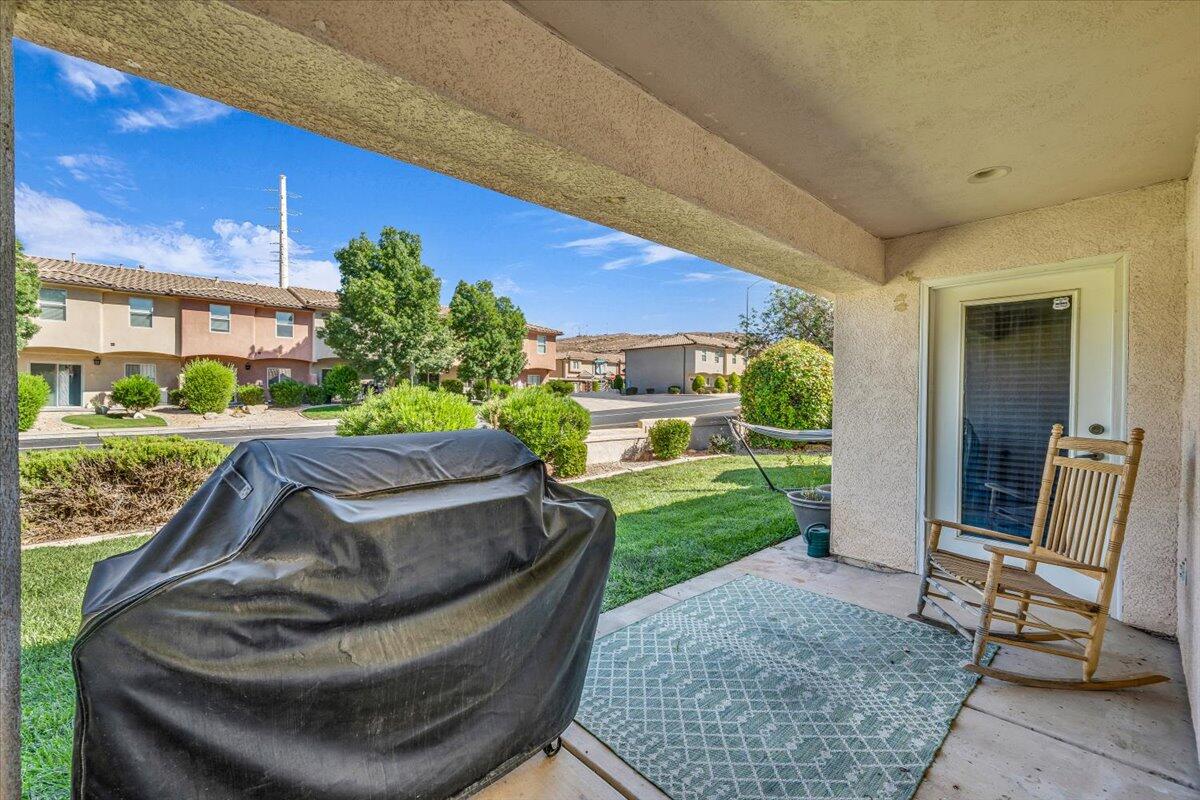 MIRAGE ESTATES - Residential