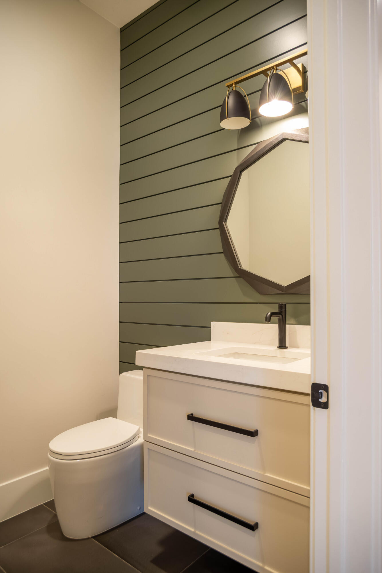 LAKESIDE STUCKI FARMS - Residential