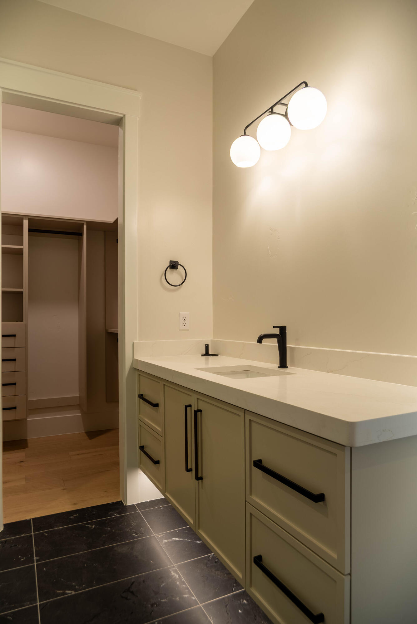 LAKESIDE STUCKI FARMS - Residential