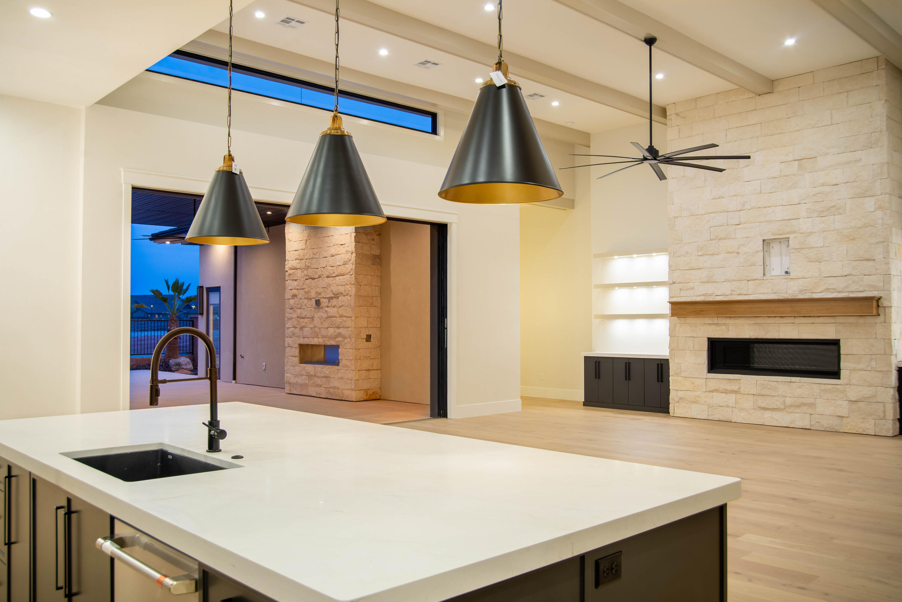 LAKESIDE STUCKI FARMS - Residential