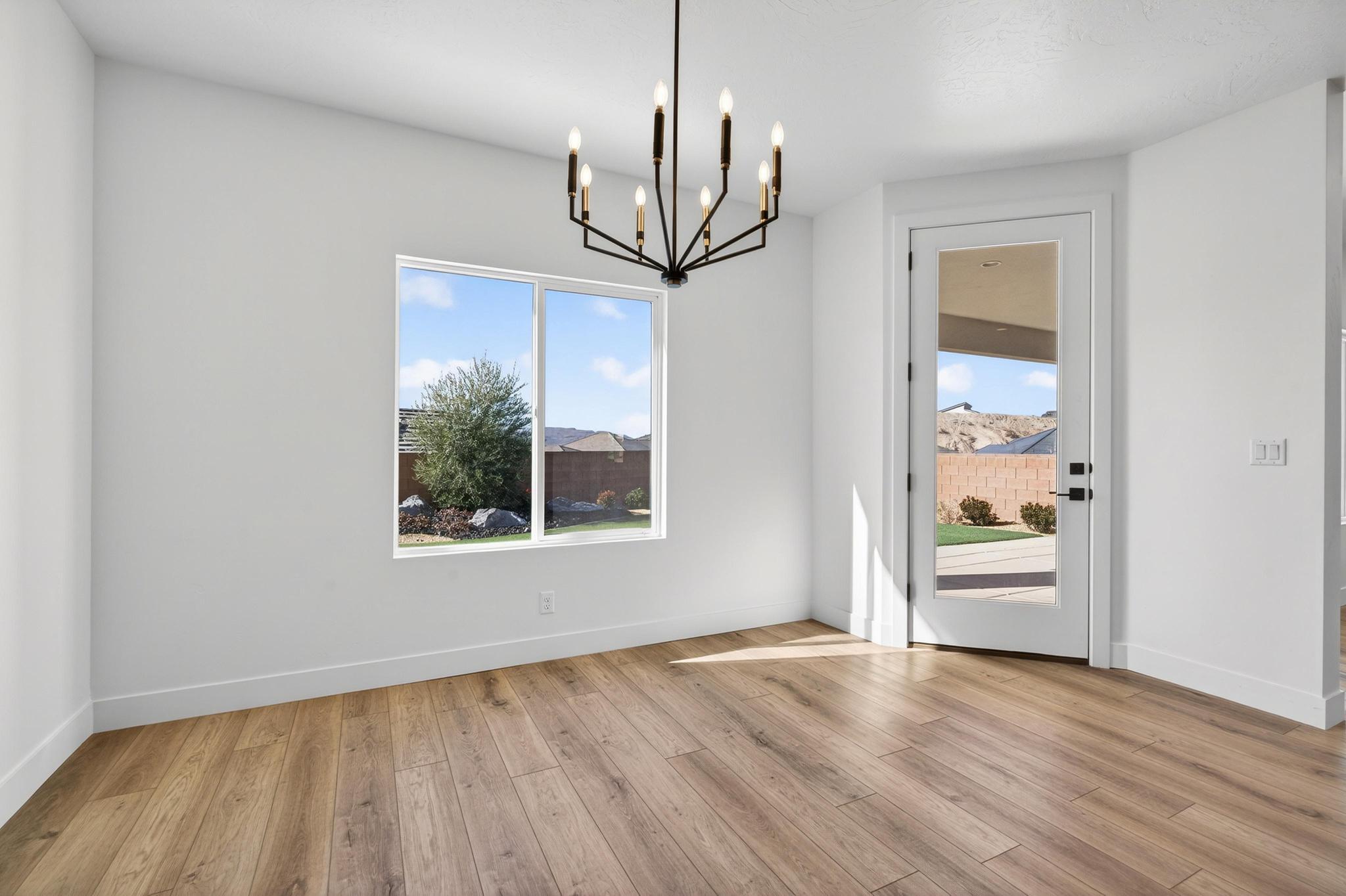 WHITE CANYON - Residential