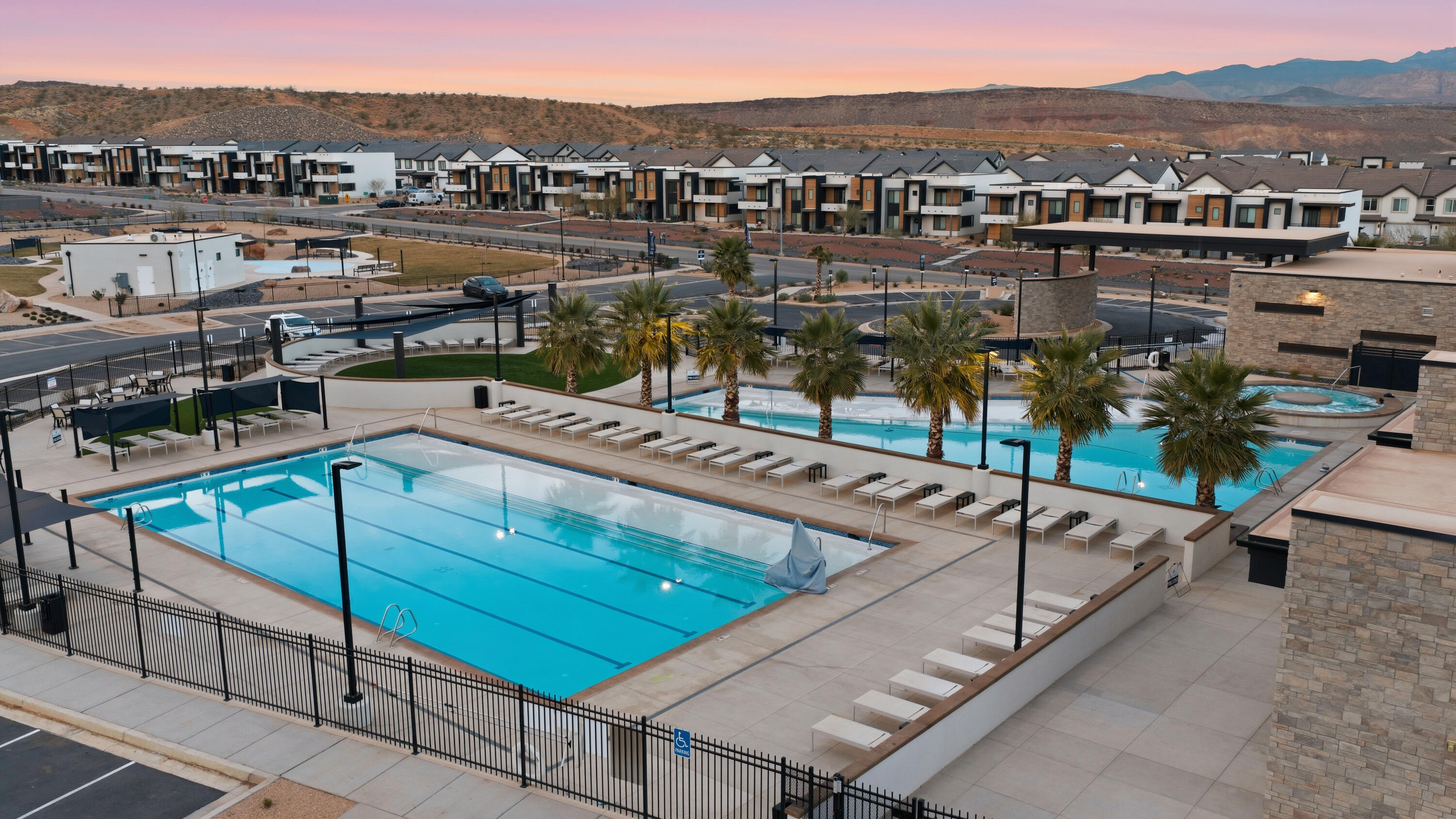 LABYRINTH PT AT LG VALLEY - Residential