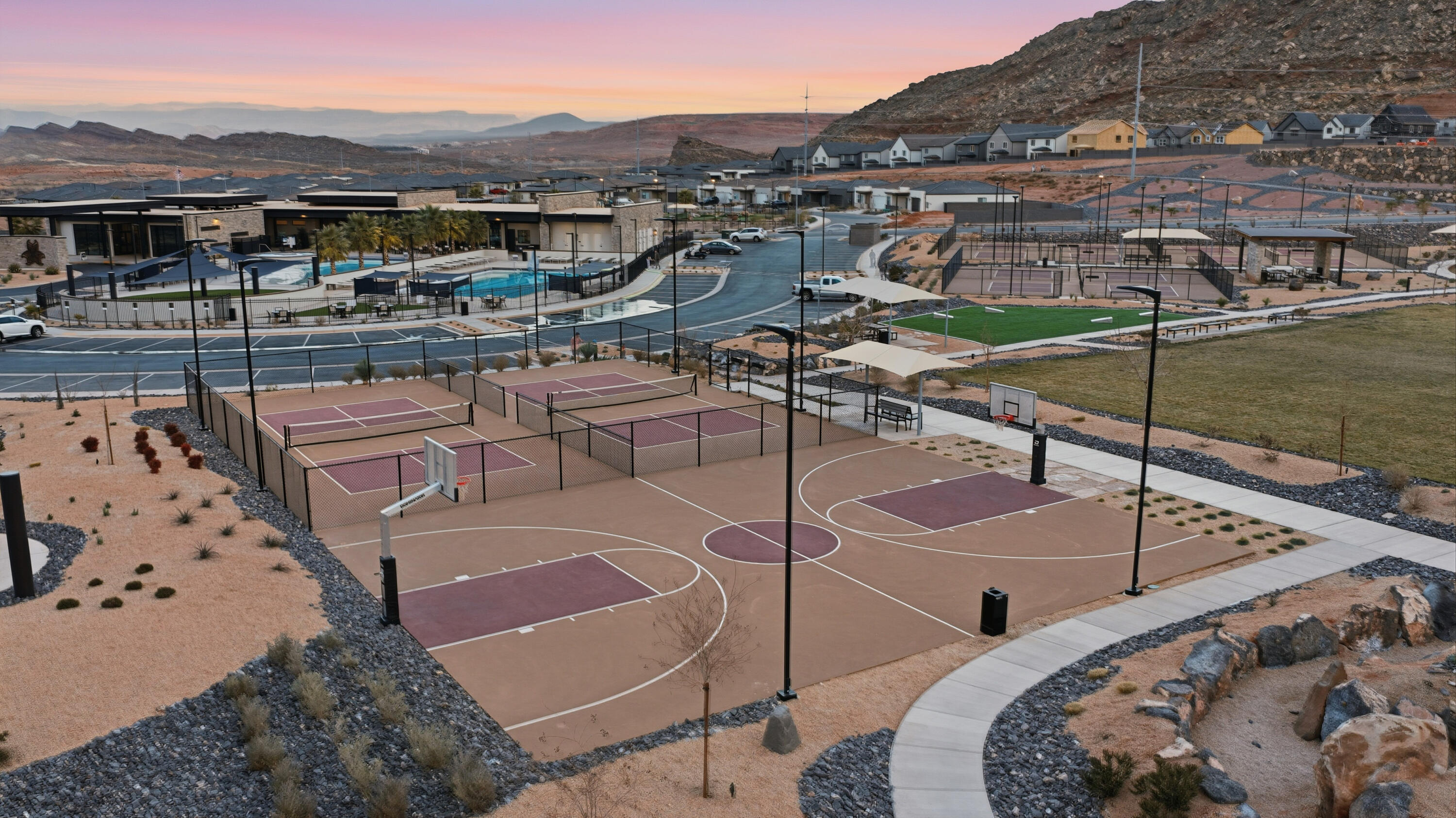 LABYRINTH PT AT LG VALLEY - Residential