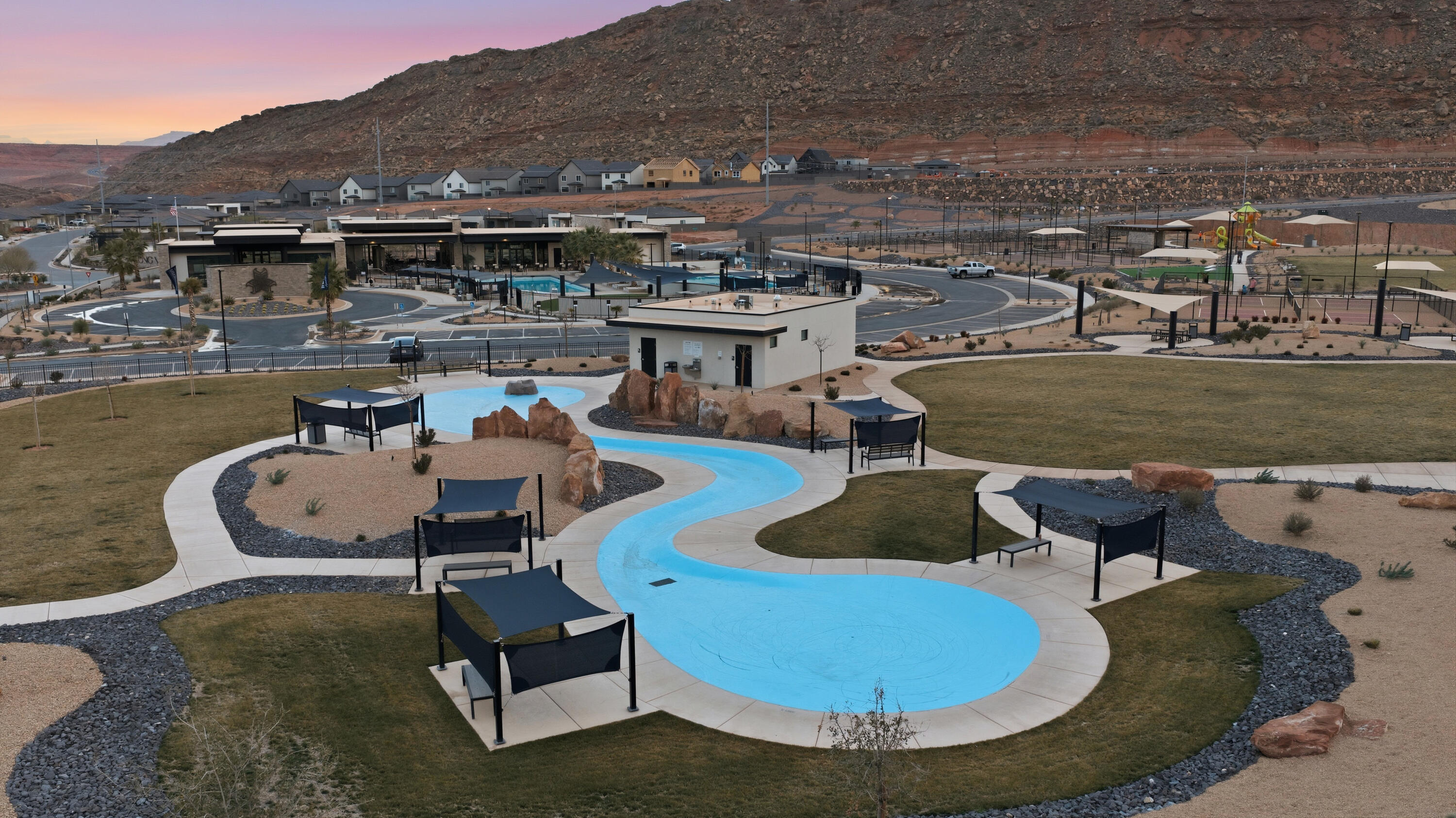 LABYRINTH PT AT LG VALLEY - Residential