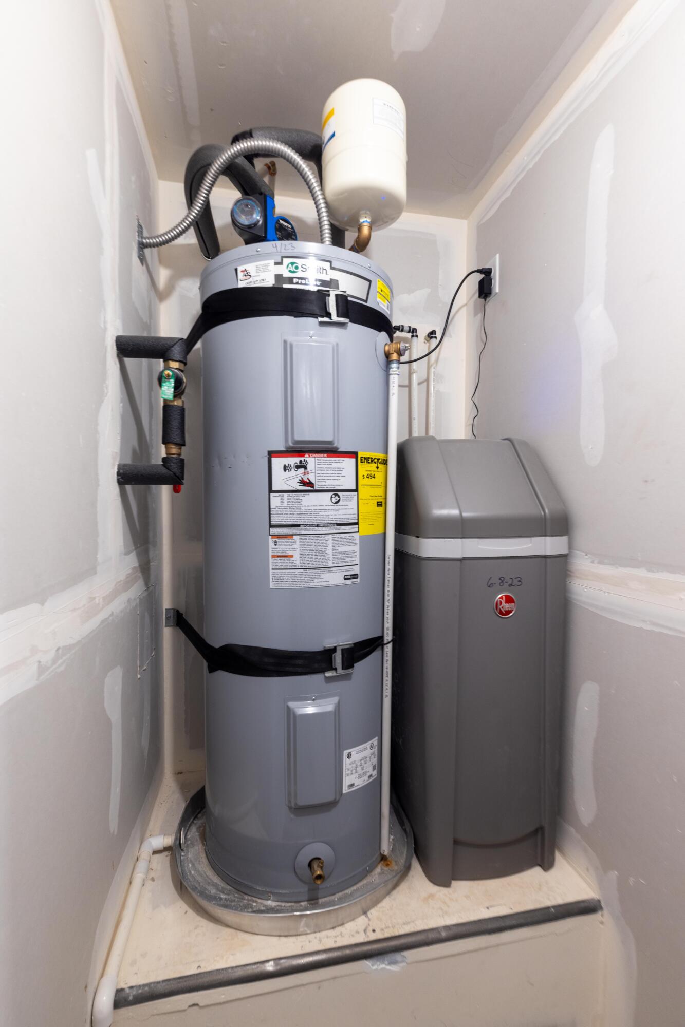 LABYRINTH PT AT LG VALLEY - Residential