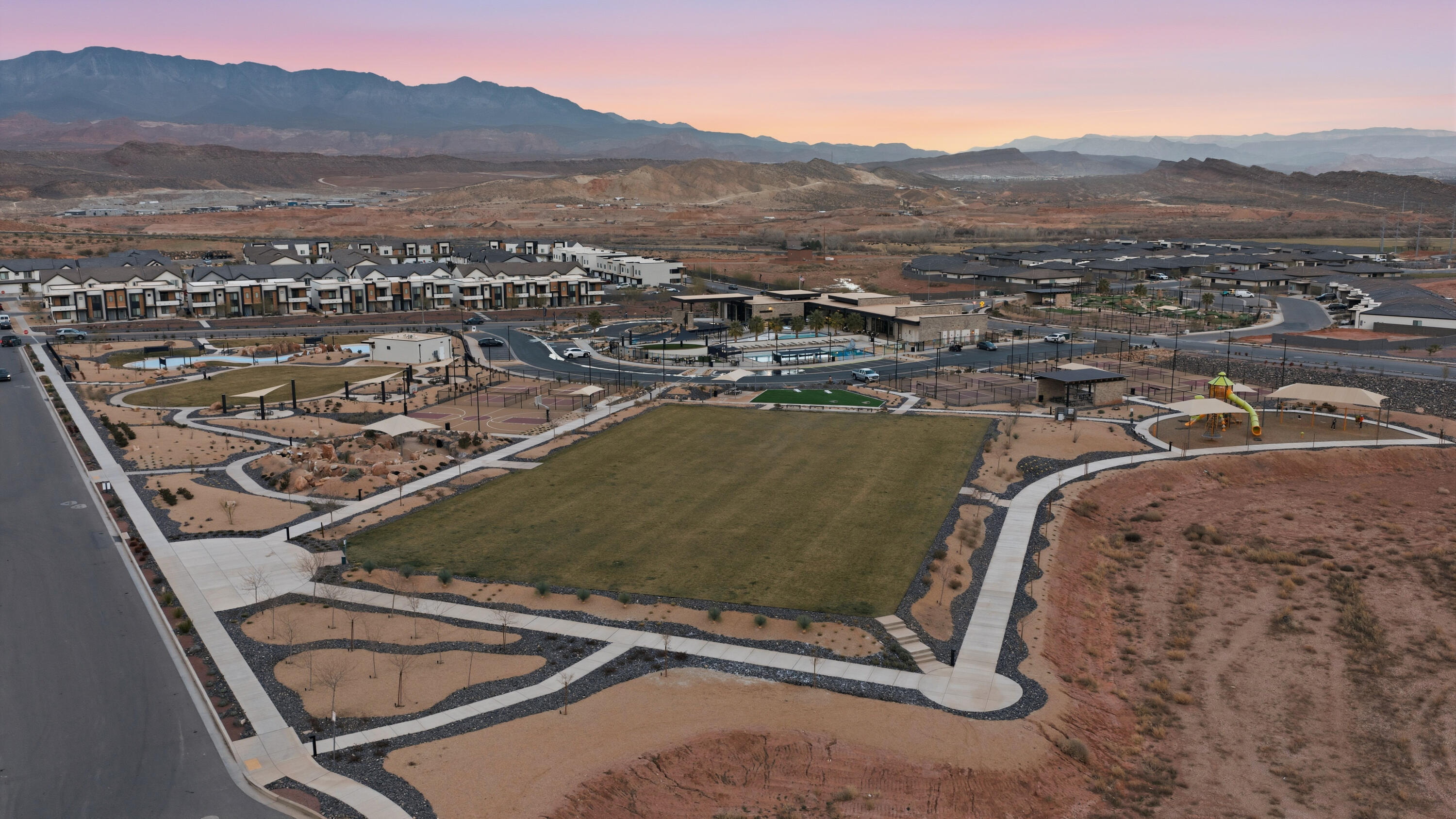 LABYRINTH PT AT LG VALLEY - Residential