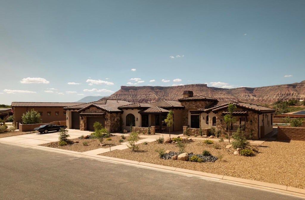 Photo of 115 S Rancho Santa Fe, Virgin, UT 84779 (MLS # 26-277088)