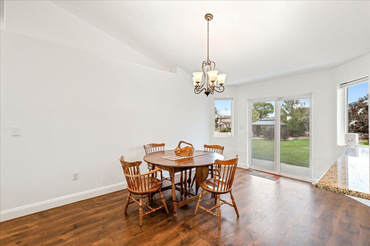 HAWTHORN ESTATES - Residential