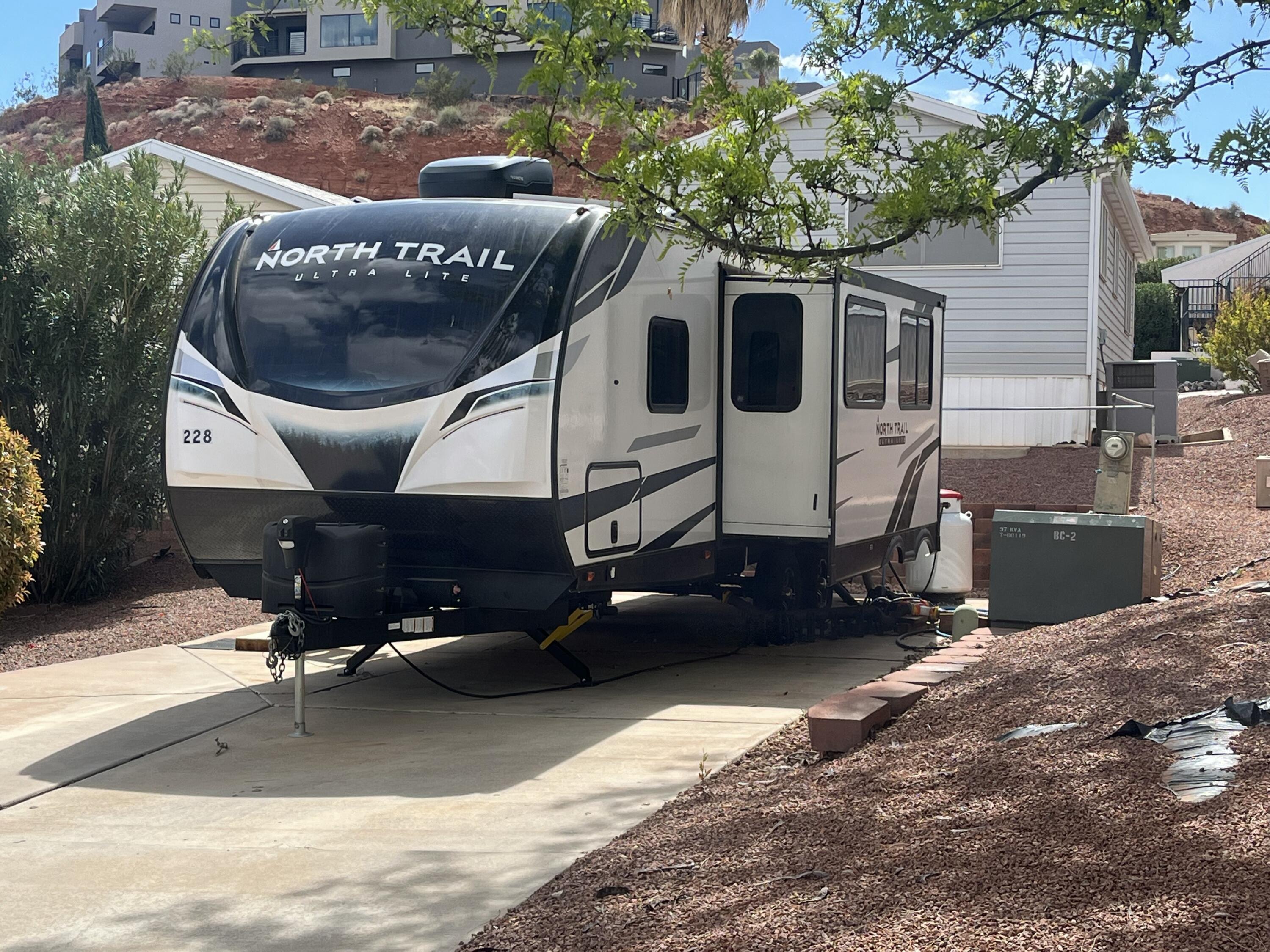 TWIN LAKES RV PARK - Land