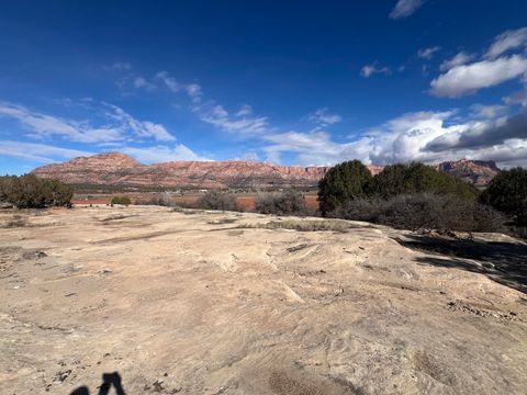 Tiny photo for 2591 S Desert Drive, Apple Valley, UT 84737 (MLS # 26-268309)