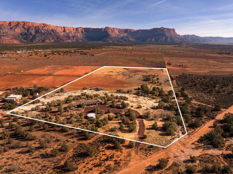 Tiny photo for 2591 S Desert Drive, Apple Valley, UT 84737 (MLS # 26-268309)