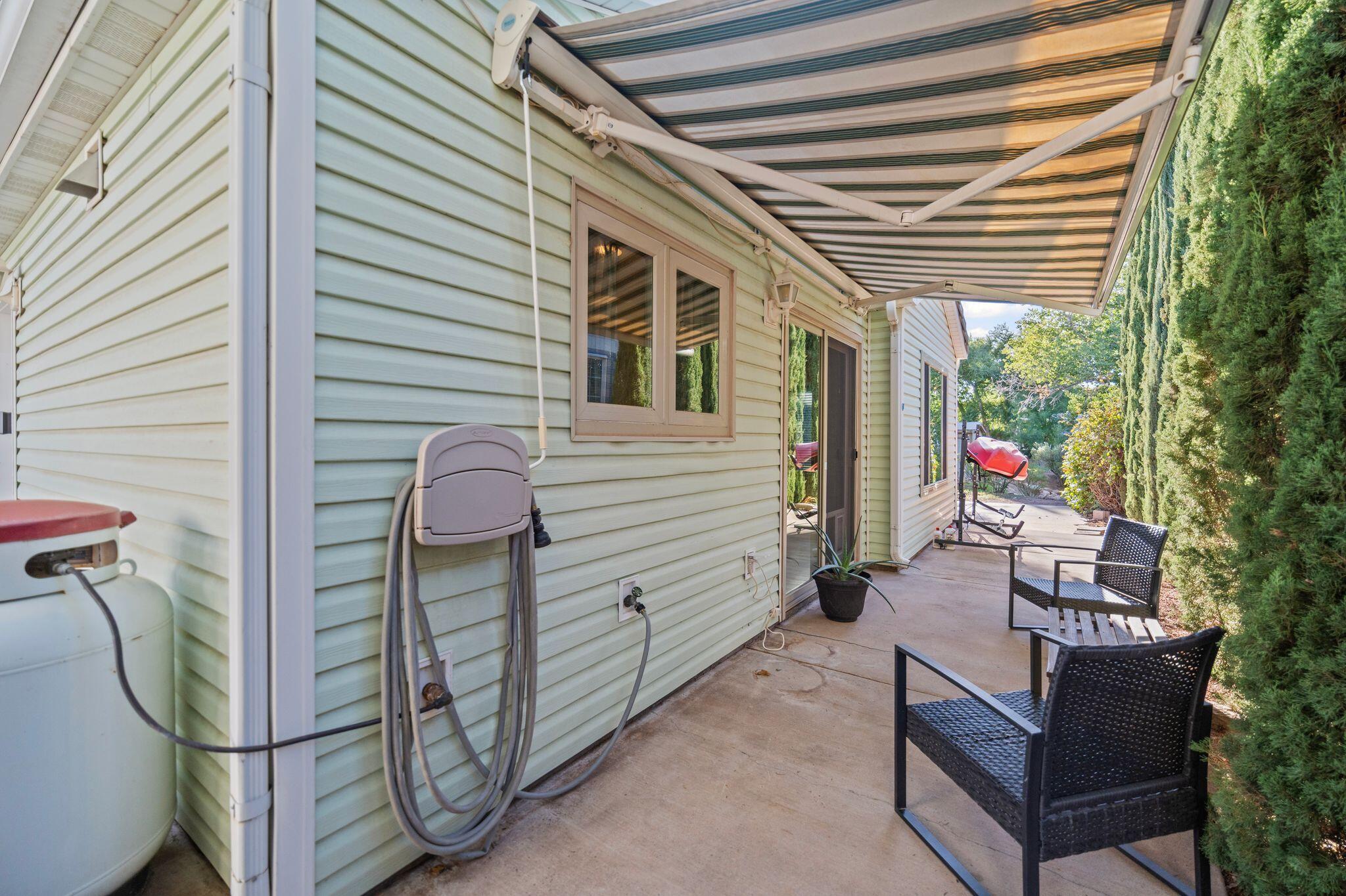 HARRISBURG LAKESIDE ESTATES - Residential