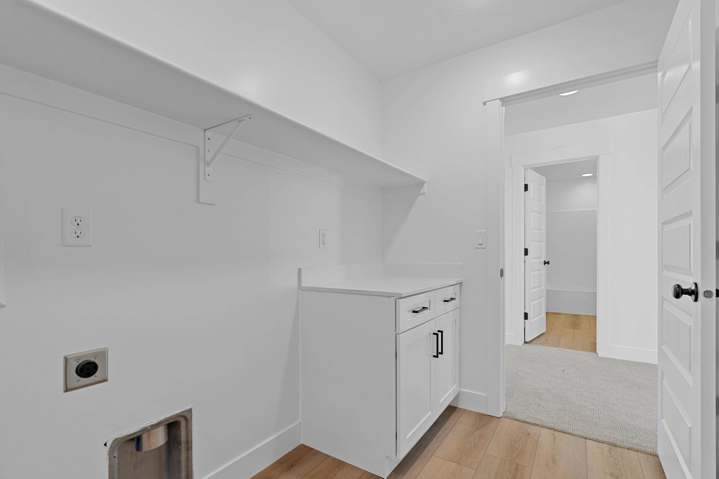 DESERT REFLECTION - Residential