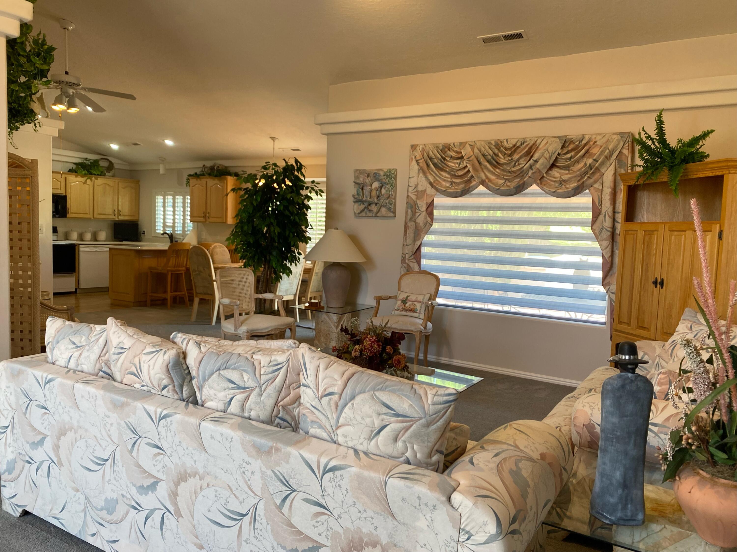 DESERT IMAGES TOWNHOMES - Residential