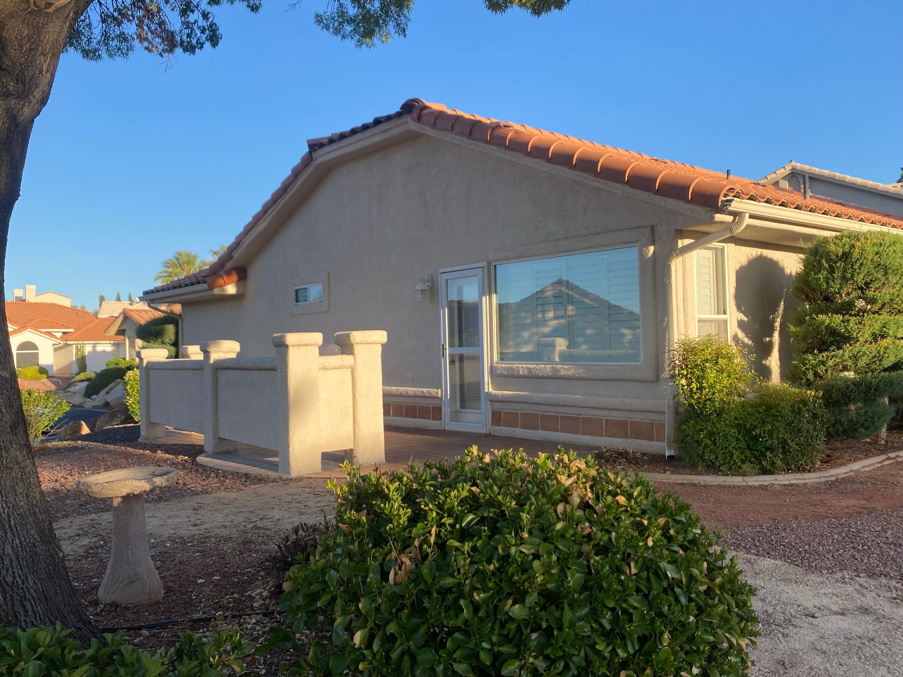 DESERT IMAGES TOWNHOMES - Residential