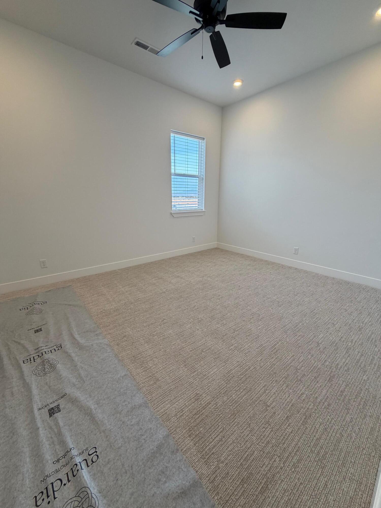 ESTATES AT SAND HOLLOW - Residential