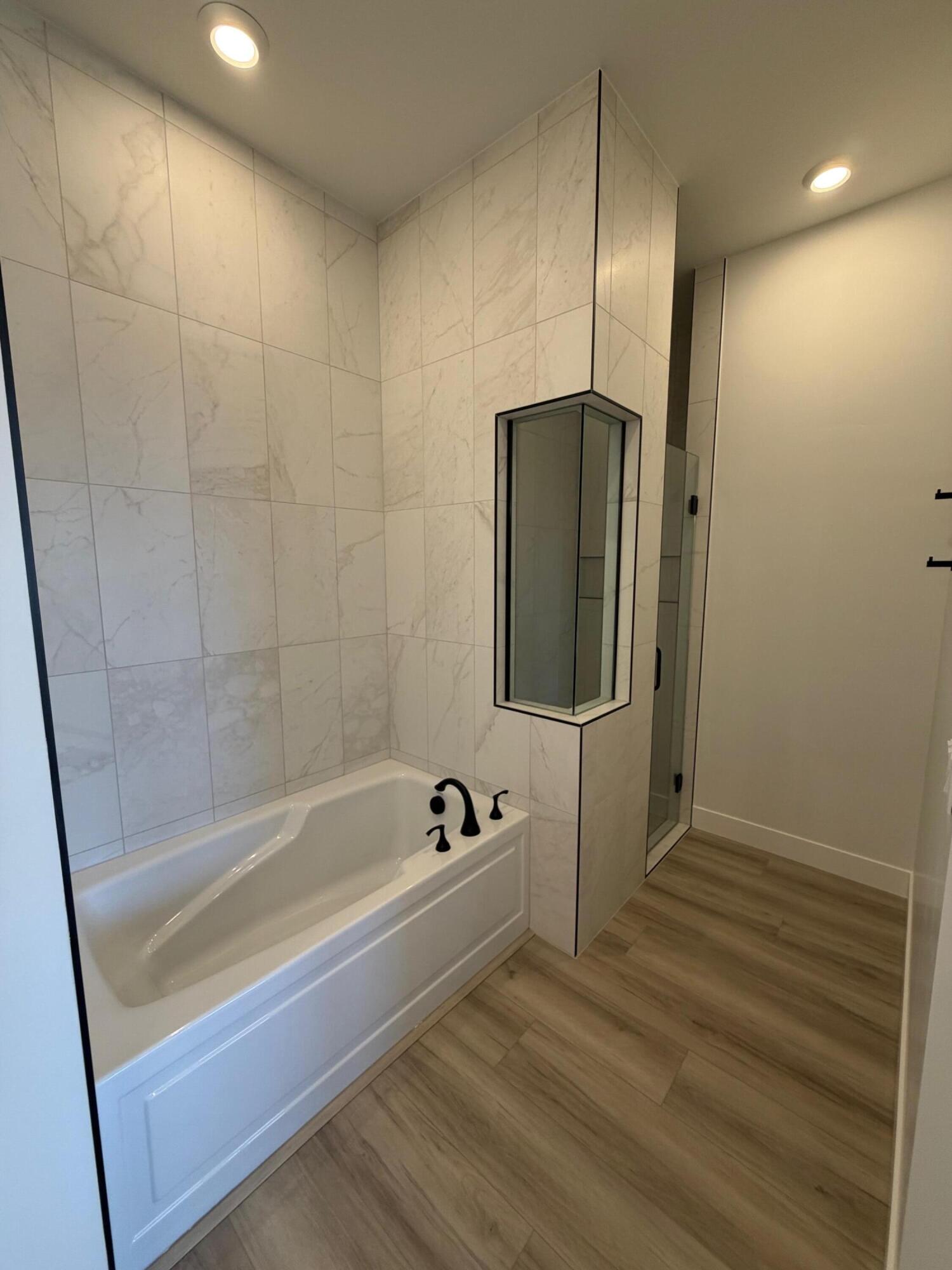 ESTATES AT SAND HOLLOW - Residential