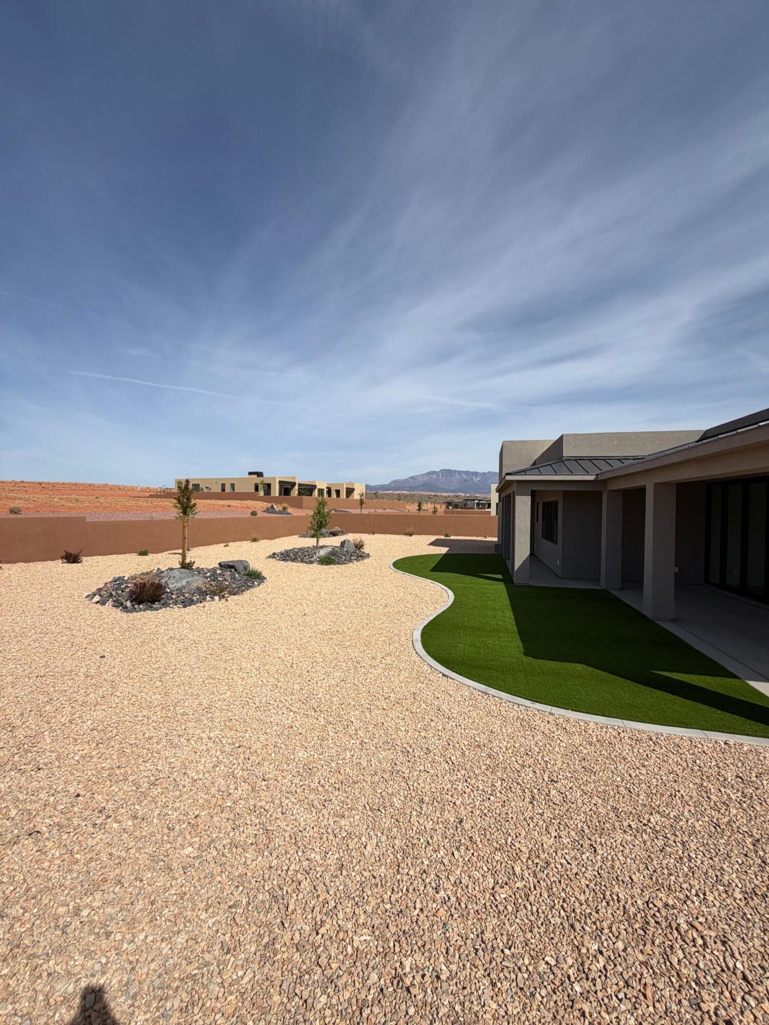 ESTATES AT SAND HOLLOW - Residential