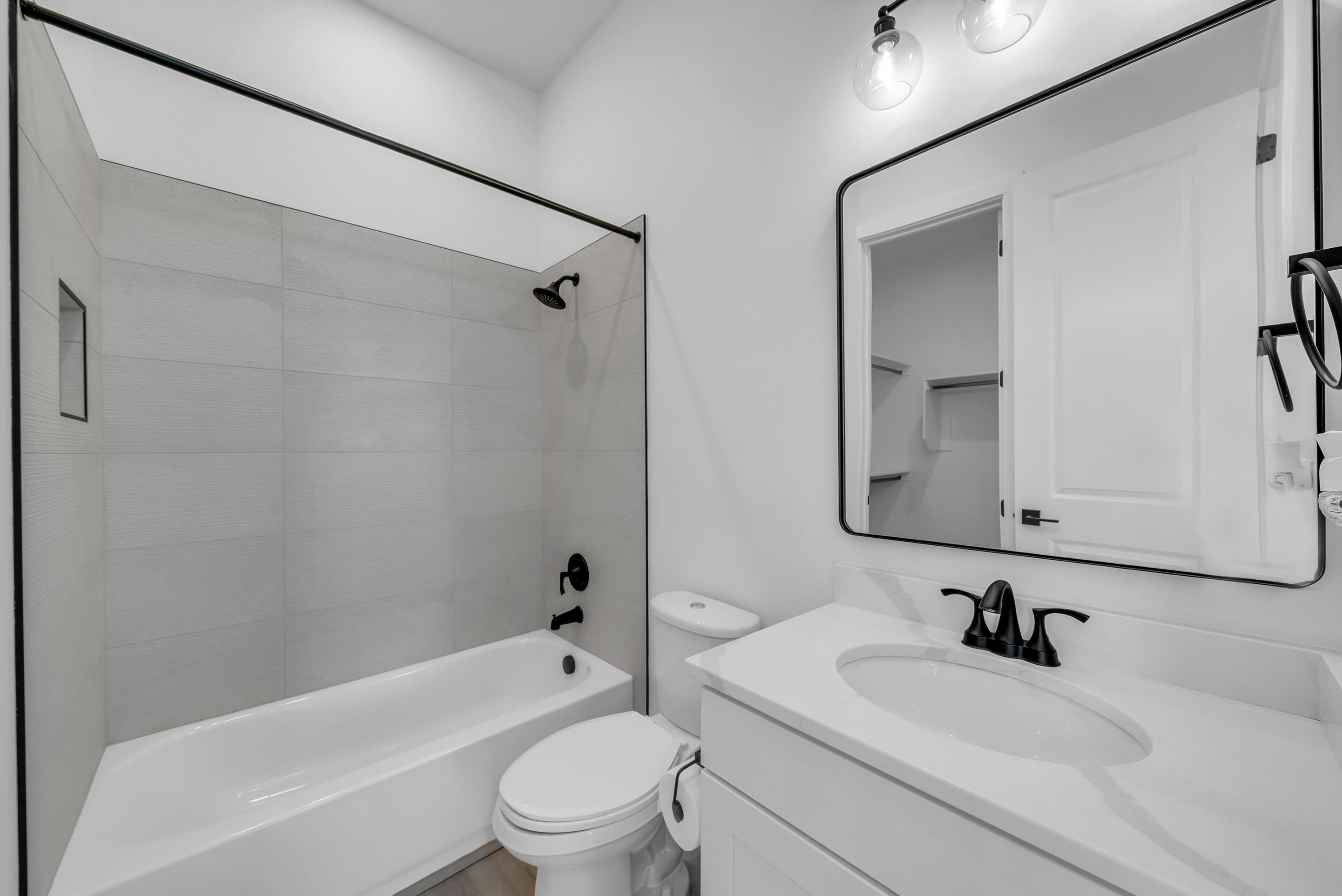 ESTATES AT SAND HOLLOW - Residential