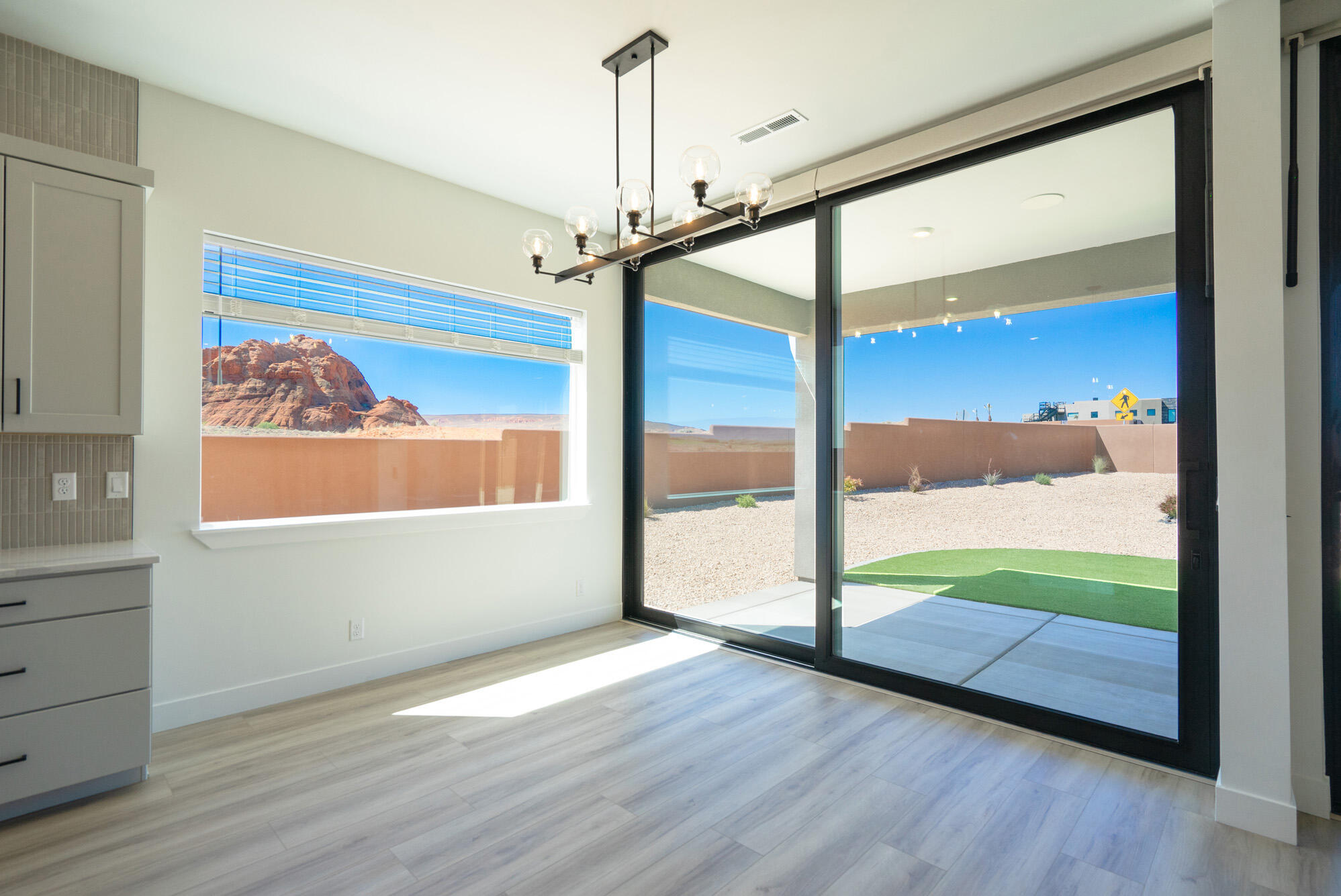 ESTATES AT SAND HOLLOW - Residential