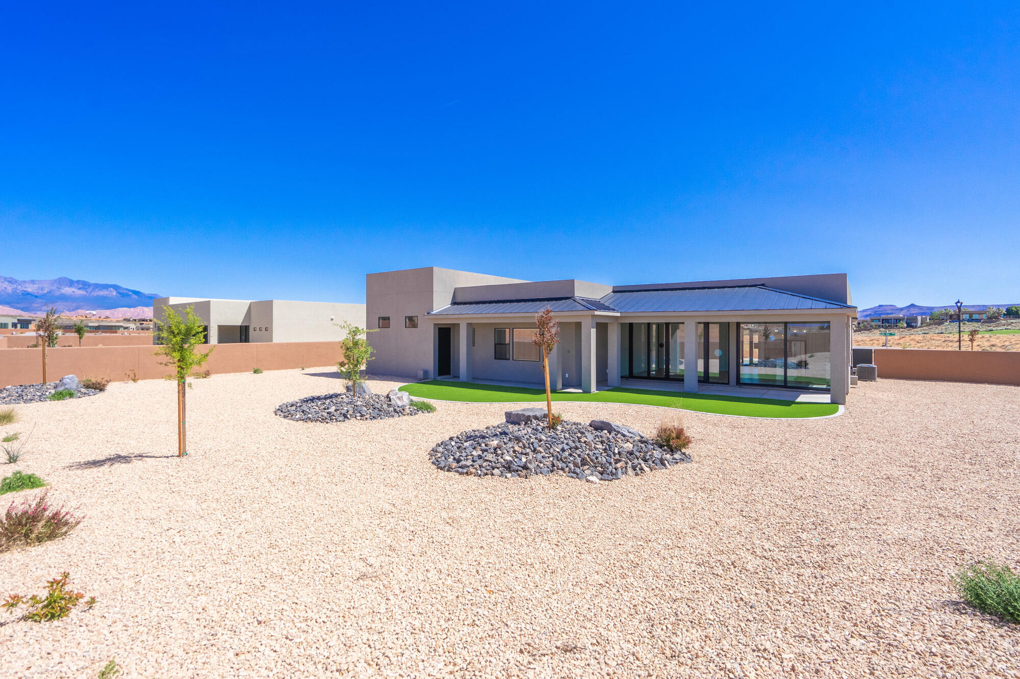 ESTATES AT SAND HOLLOW - Residential