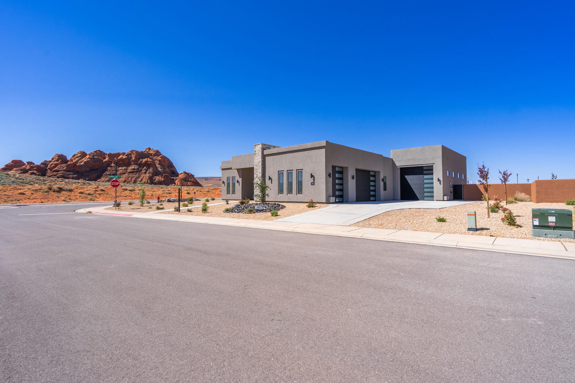 ESTATES AT SAND HOLLOW - Residential