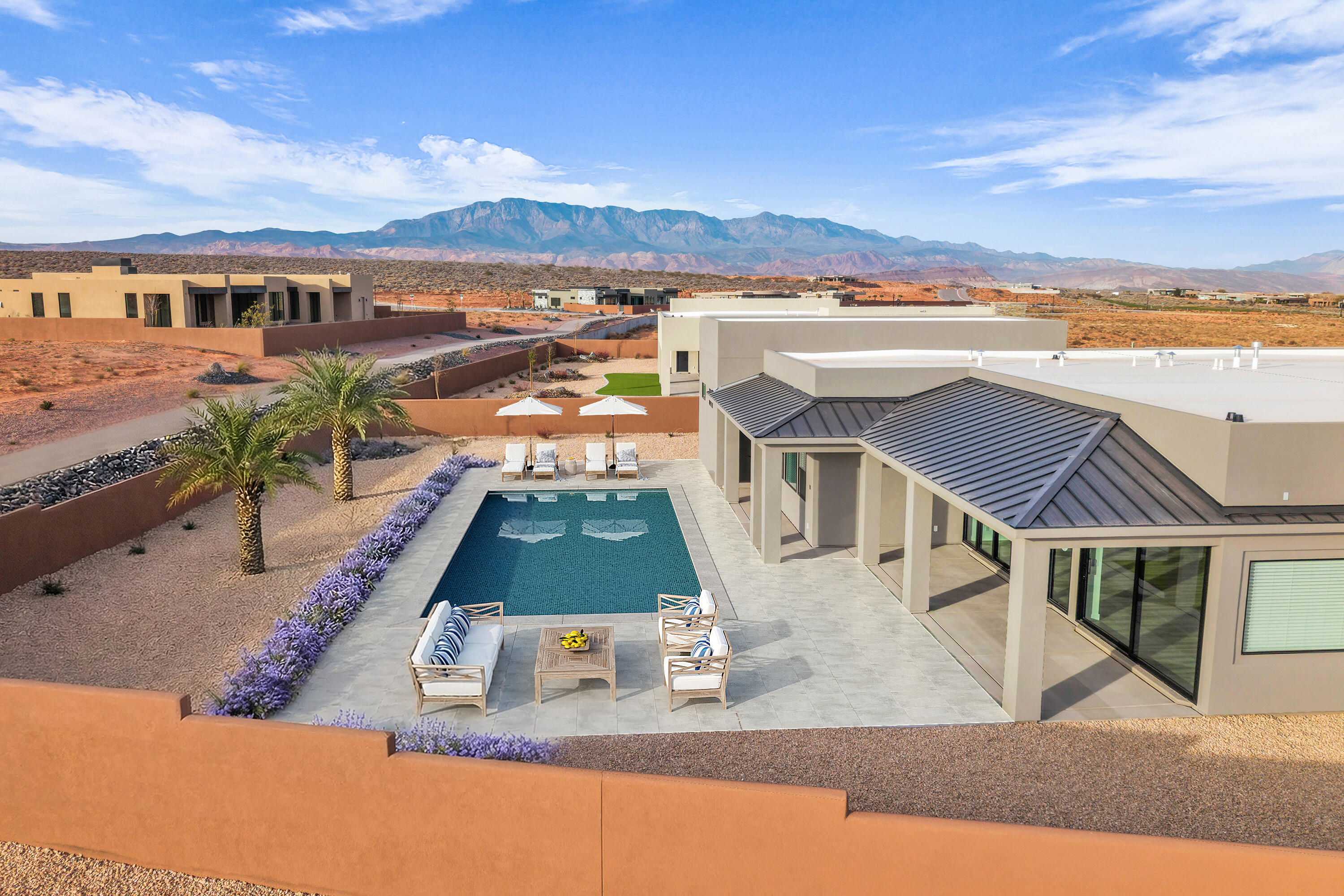 ESTATES AT SAND HOLLOW - Residential