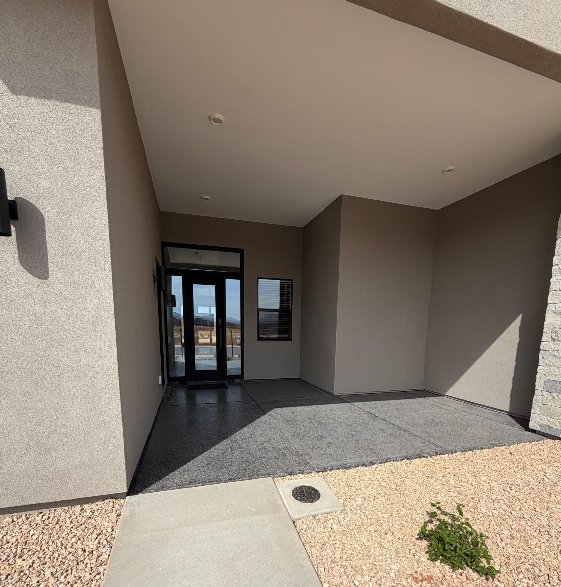 ESTATES AT SAND HOLLOW - Residential