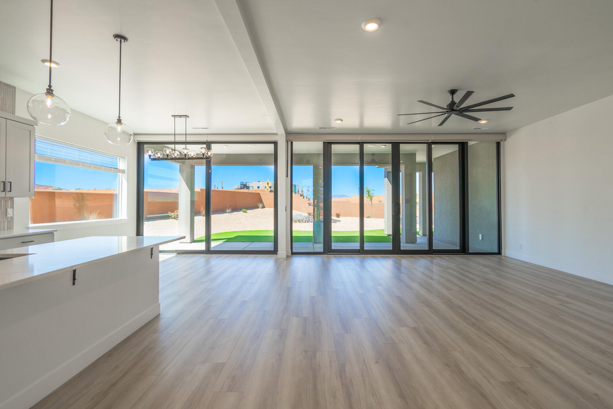 ESTATES AT SAND HOLLOW - Residential