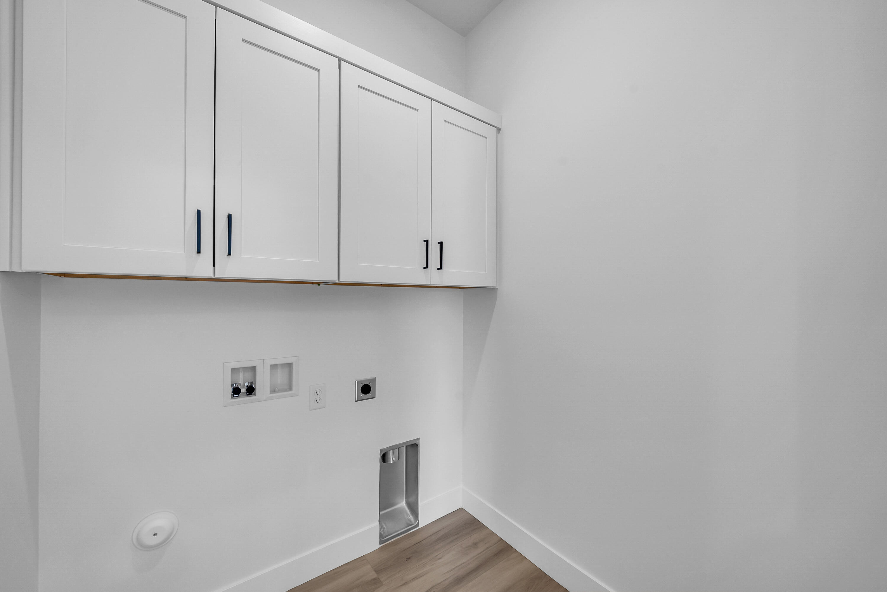 ESTATES AT SAND HOLLOW - Residential