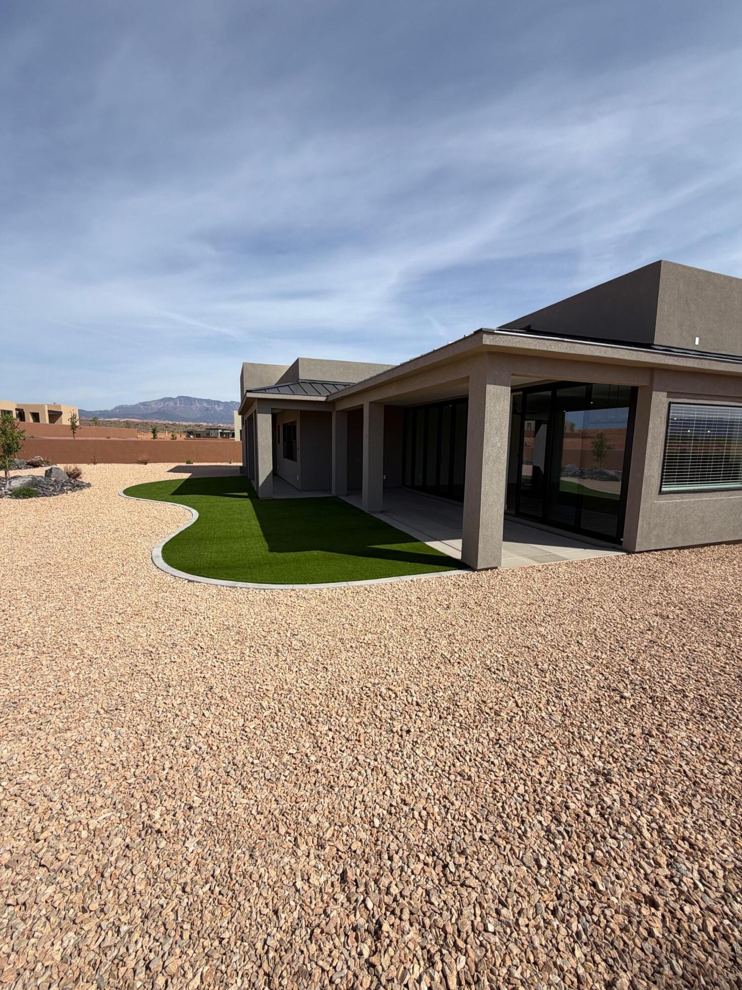 ESTATES AT SAND HOLLOW - Residential