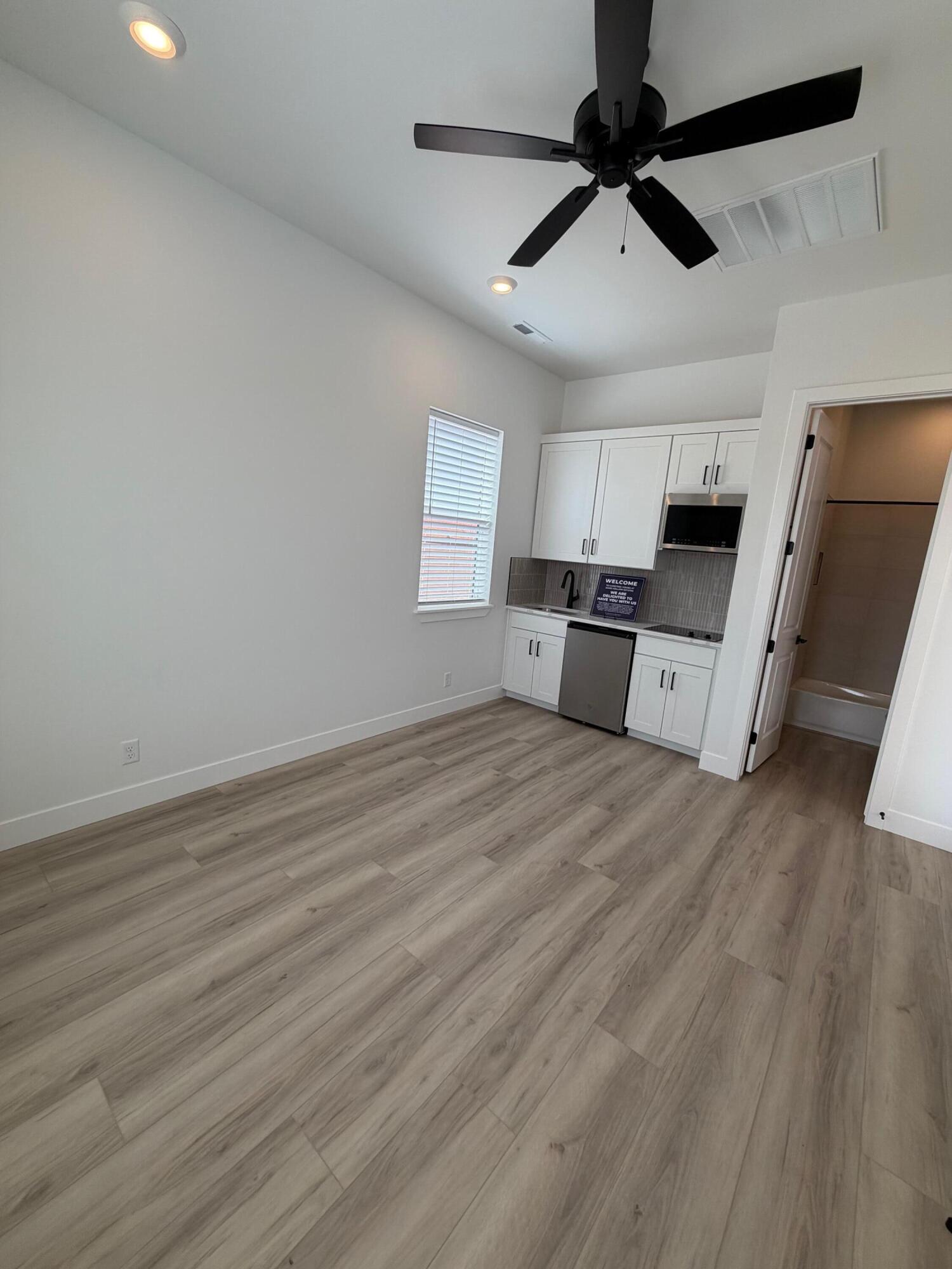 ESTATES AT SAND HOLLOW - Residential