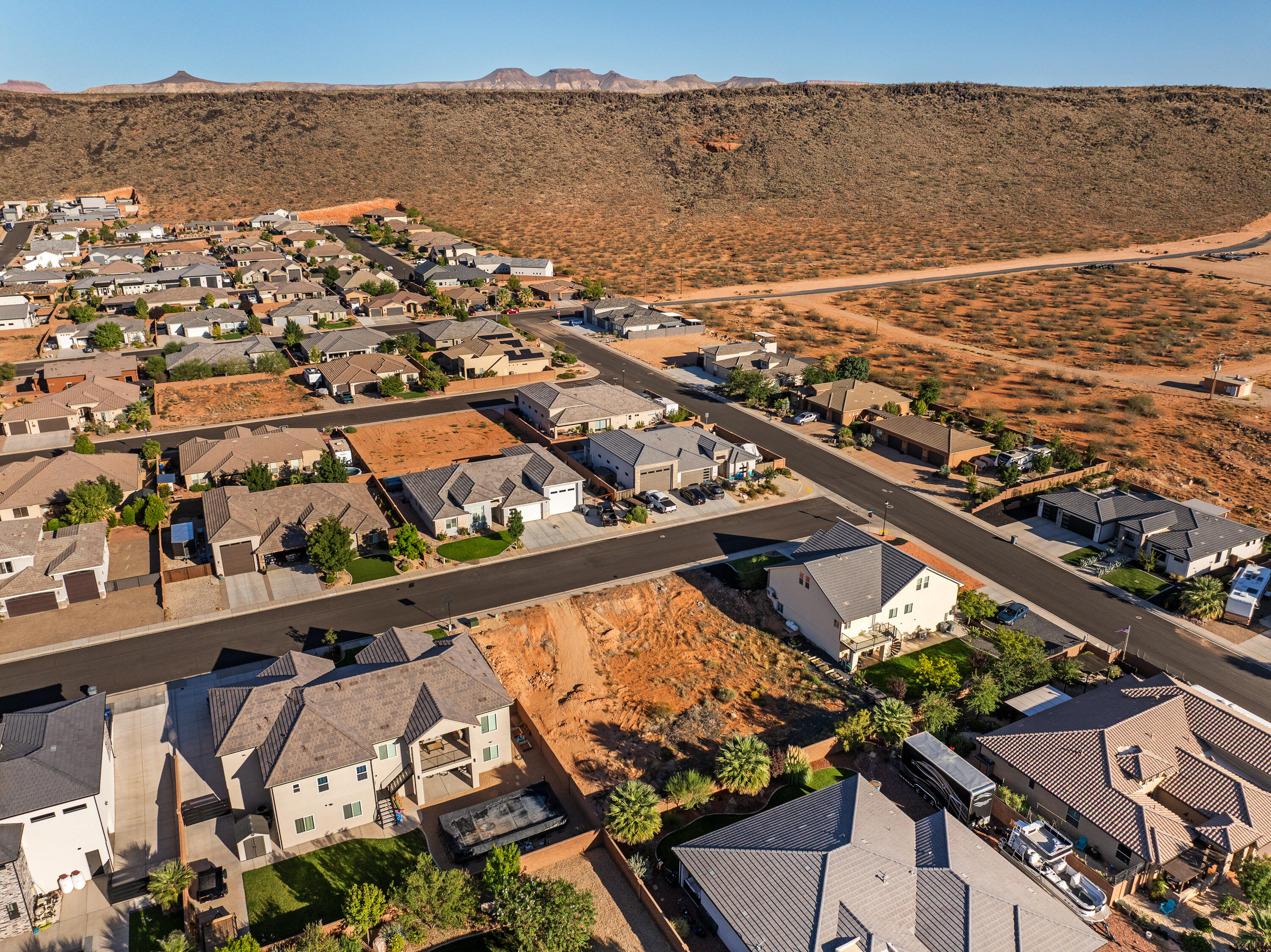 DIXIE SPRINGS - Land