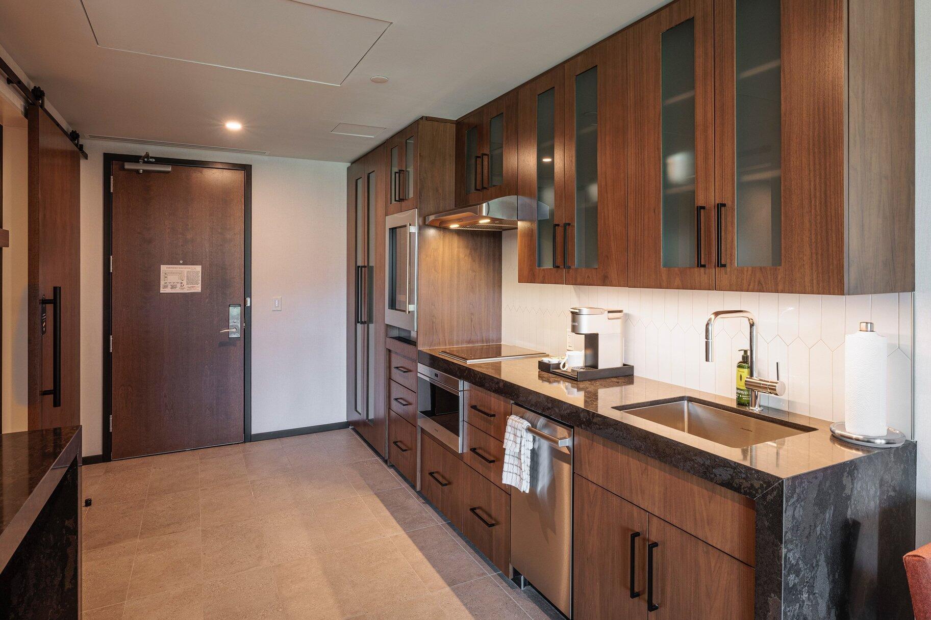 BLACK DESERT RESORT - Residential