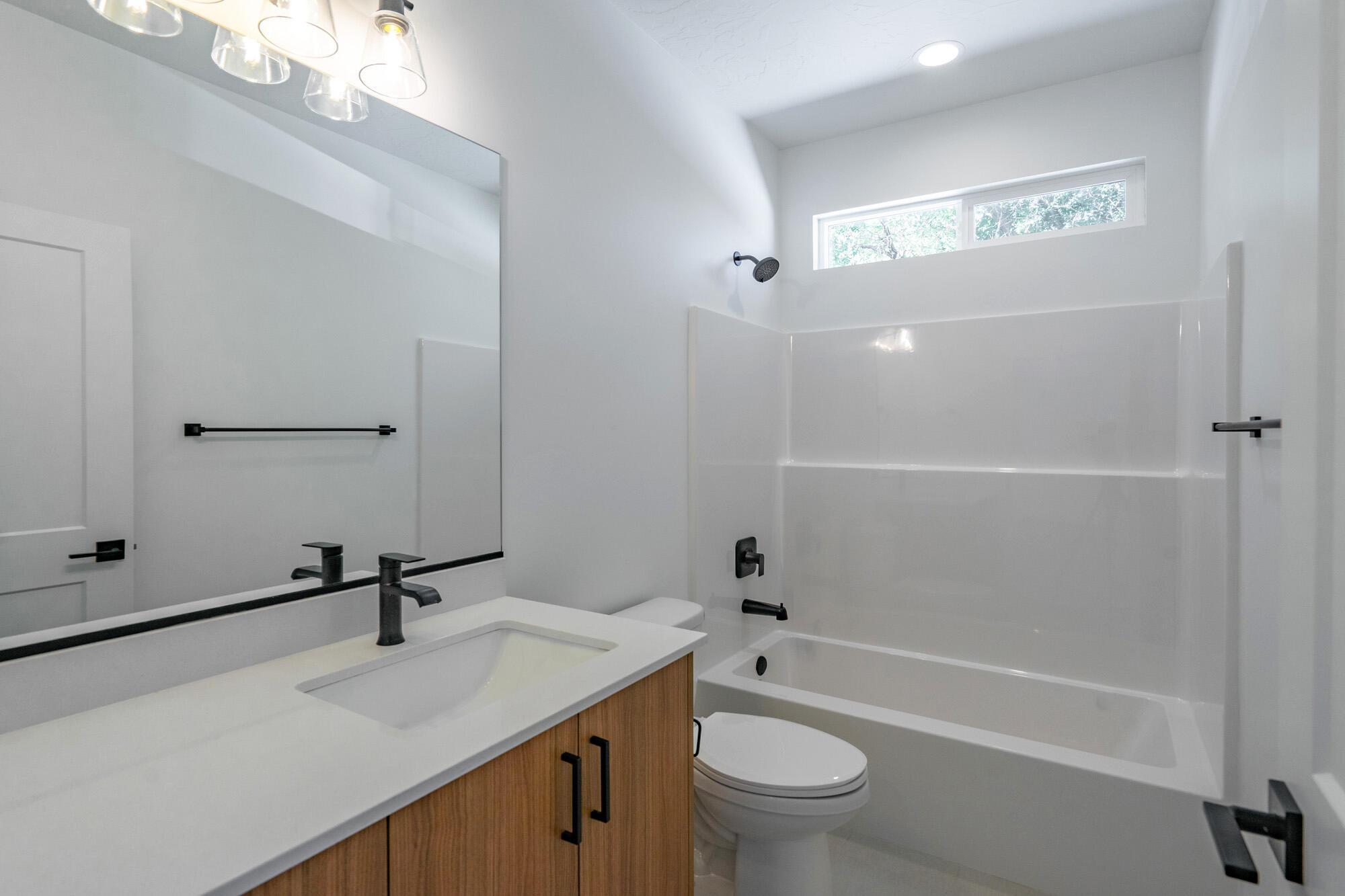 EVES GARDEN - Residential