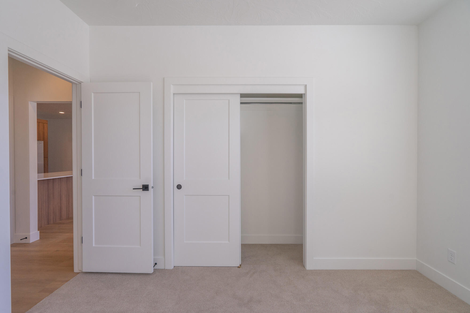 EVES GARDEN - Residential