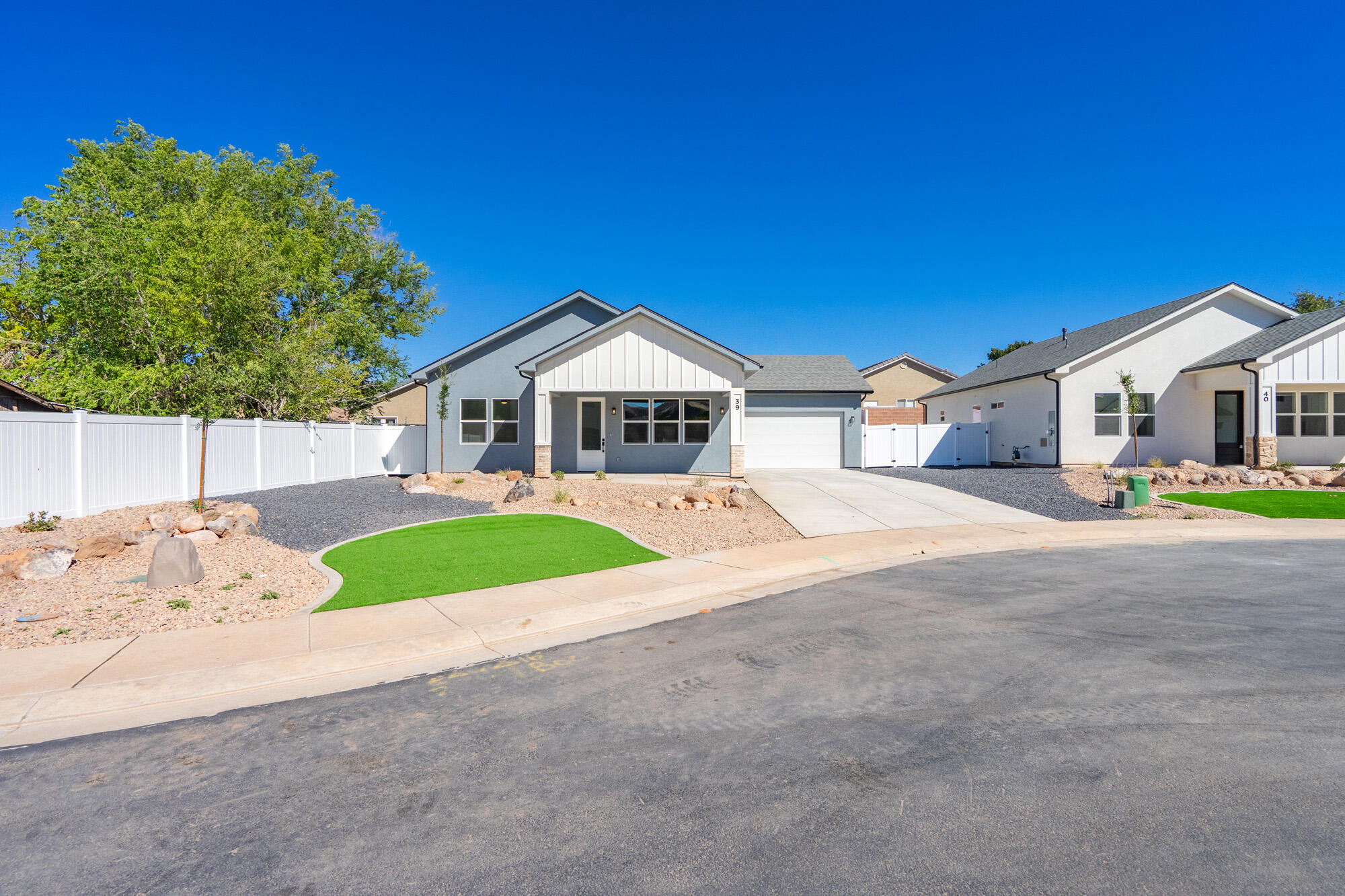 EVES GARDEN - Residential