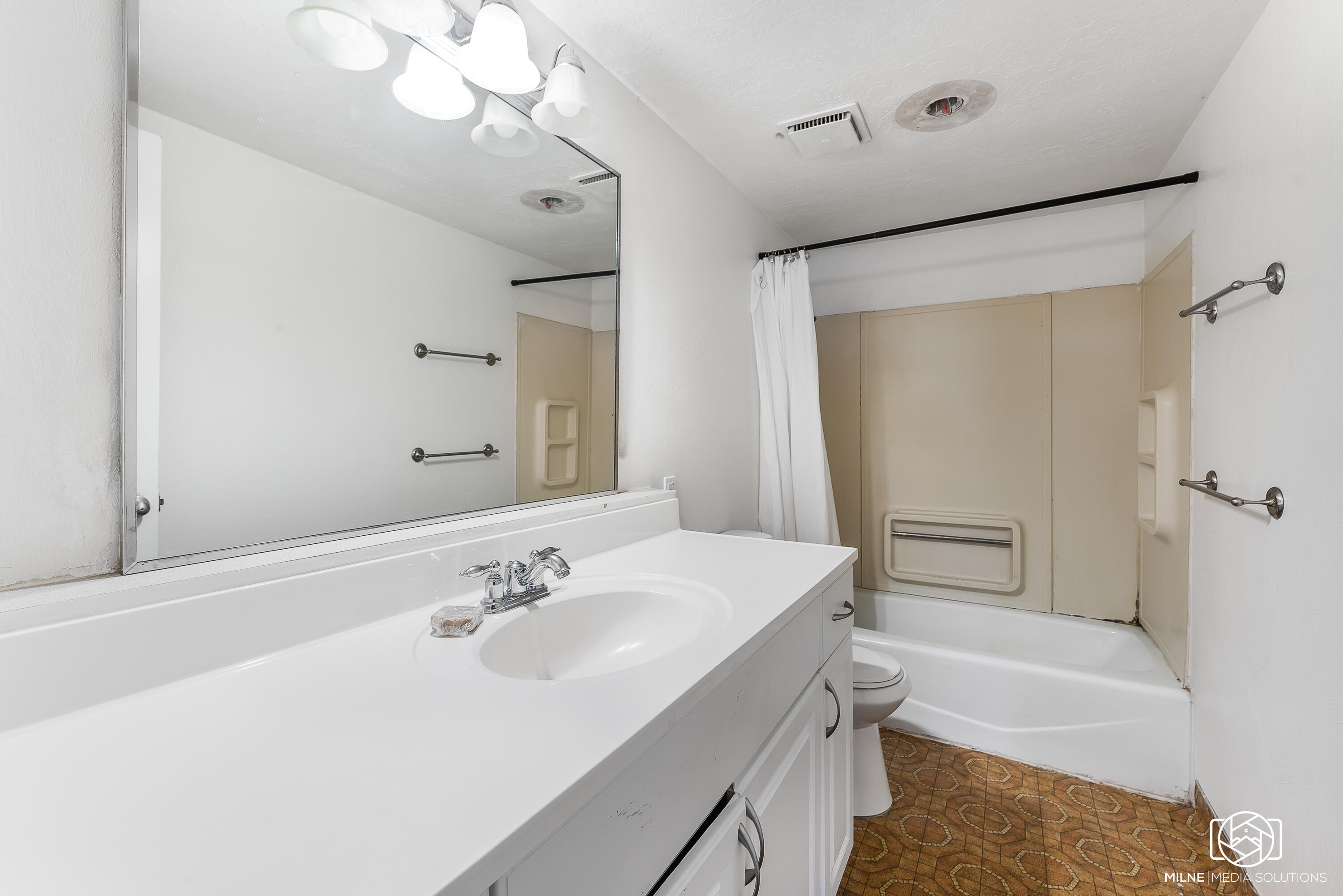 SHORT CREEK - Residential