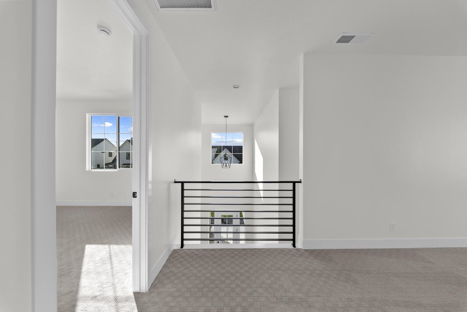 DESERT HORIZON - Residential