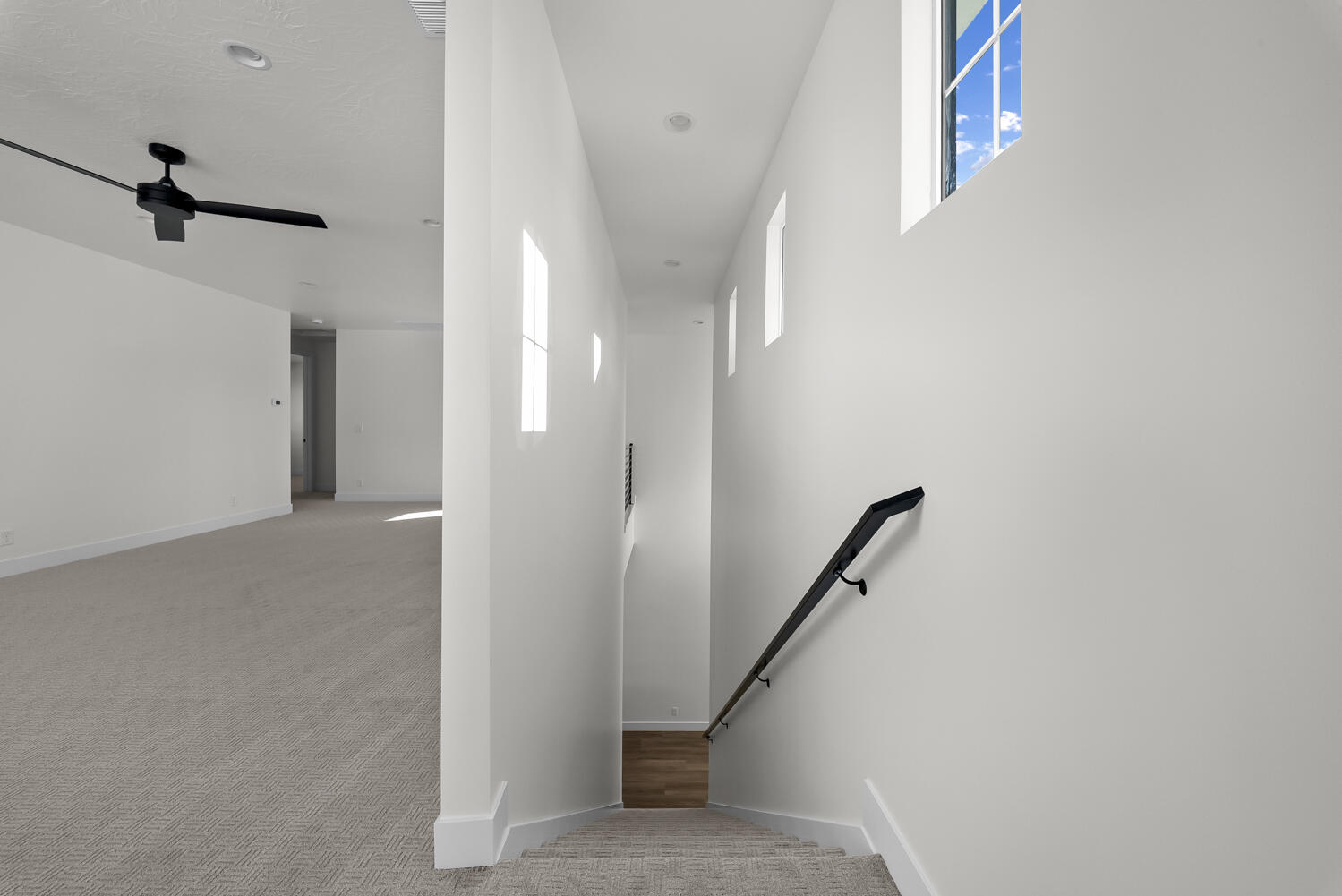 DESERT HORIZON - Residential