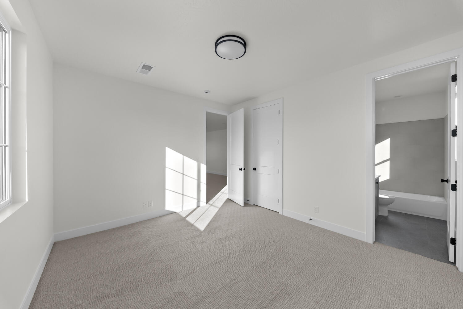 DESERT HORIZON - Residential