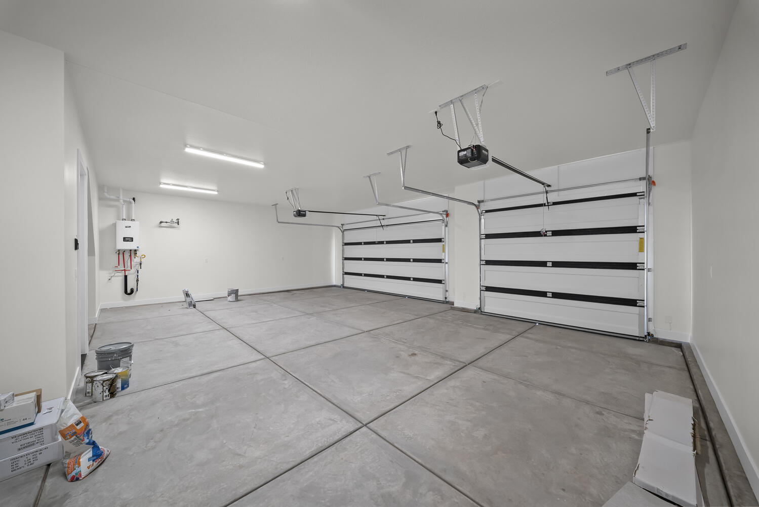 DESERT HORIZON - Residential